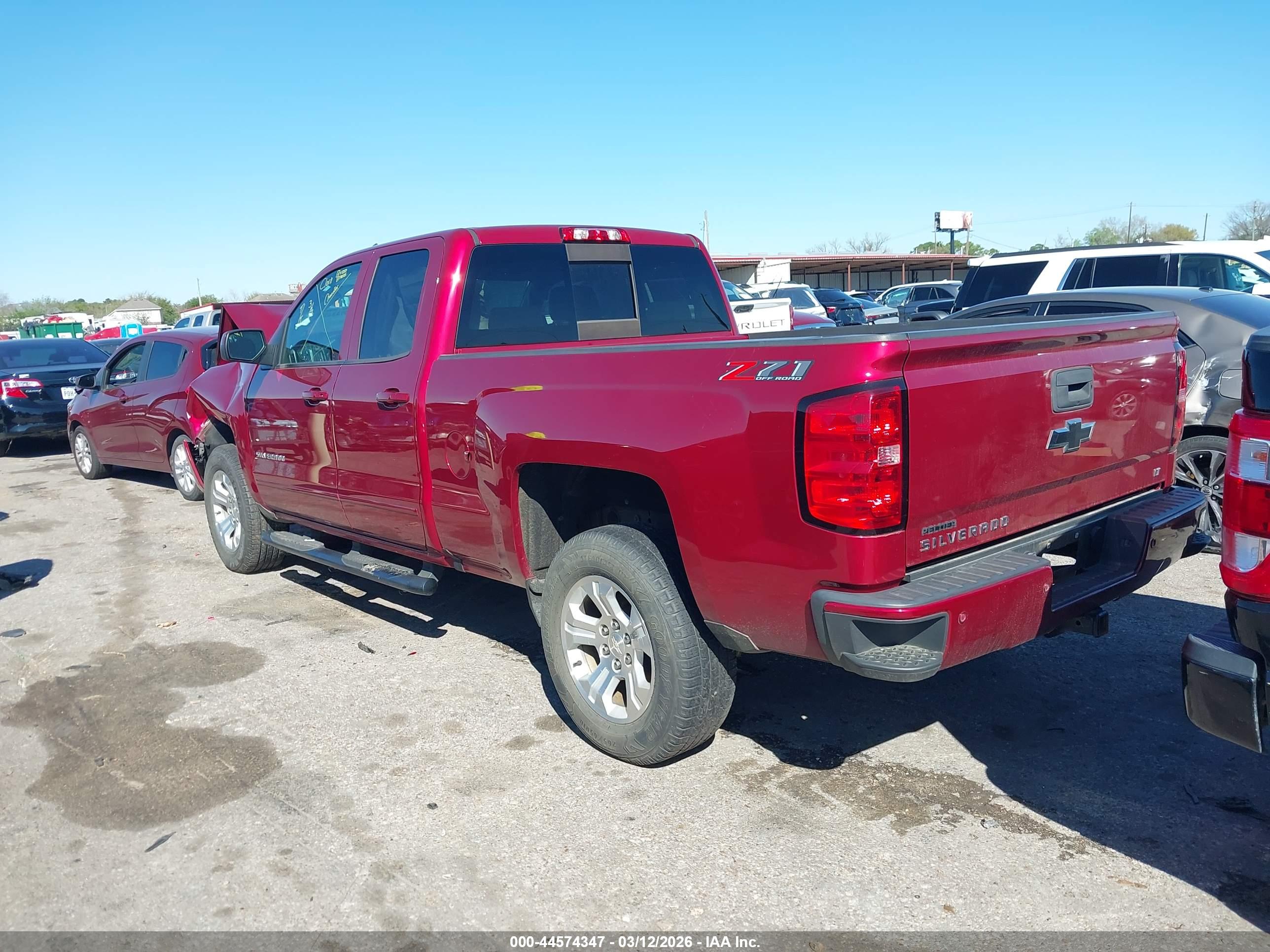 CHEVROLET SILVERADO image 3