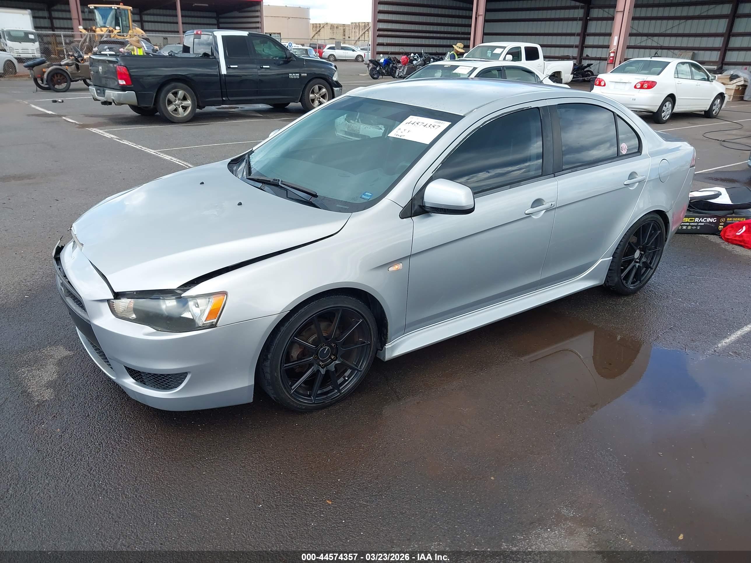 MITSUBISHI LANCER image 2