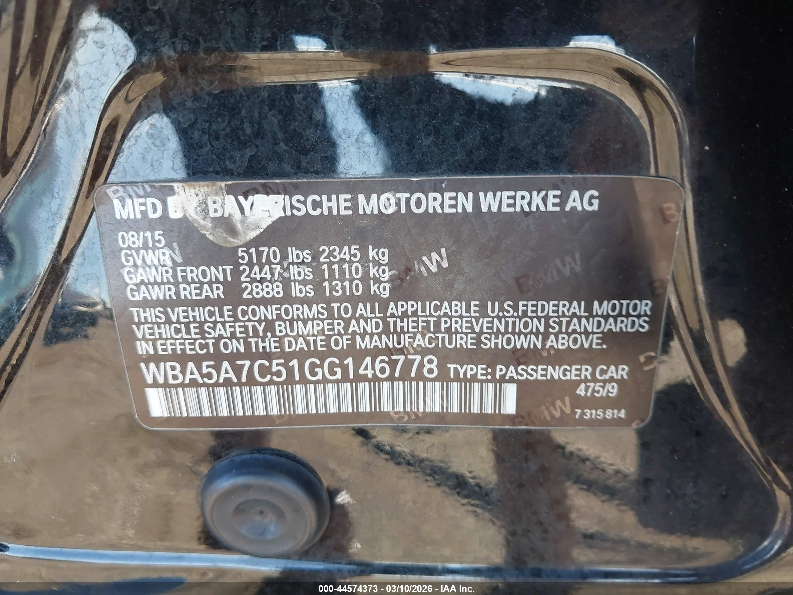 BMW 528I image 9