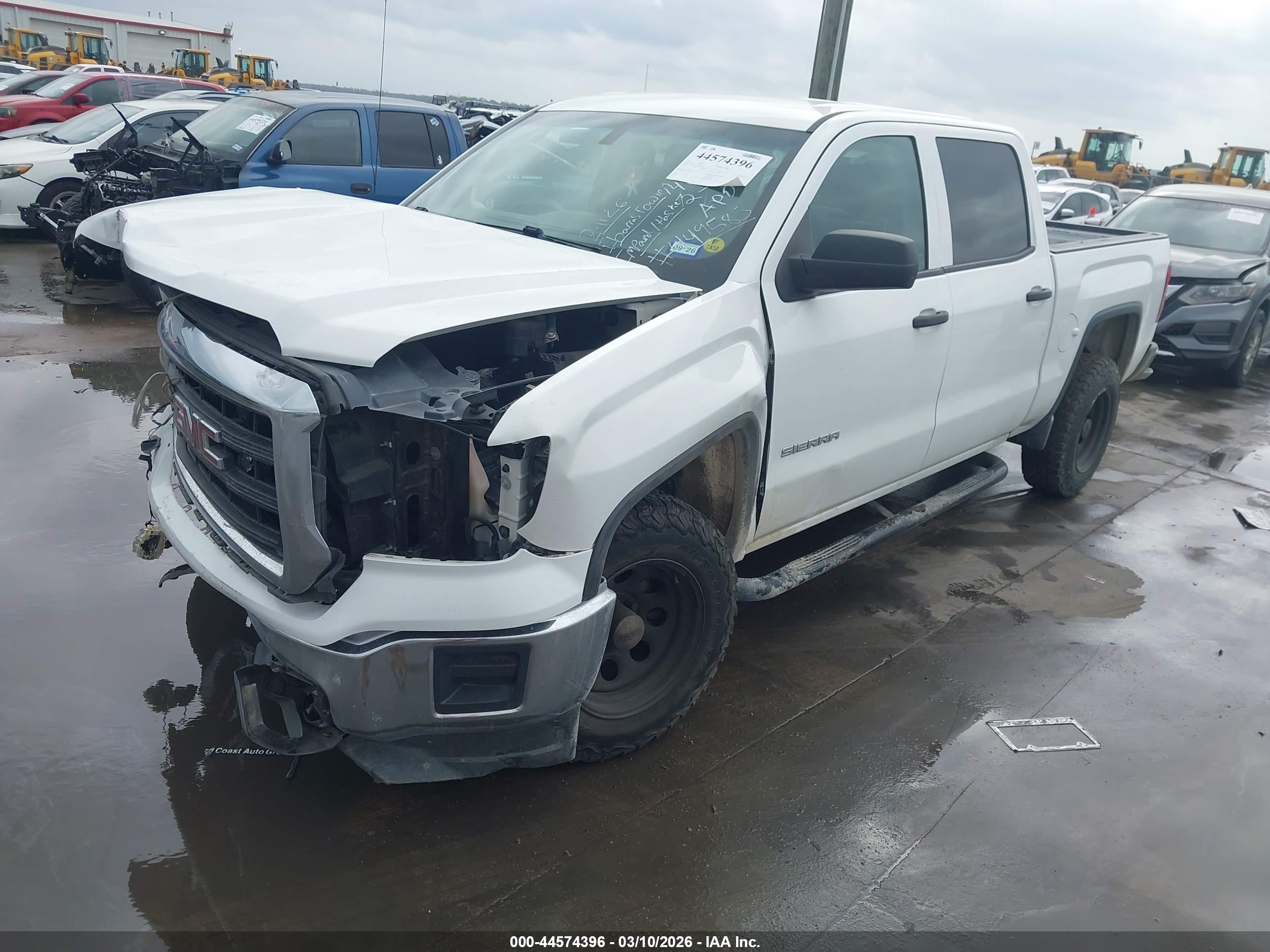 GMC SIERRA image 2