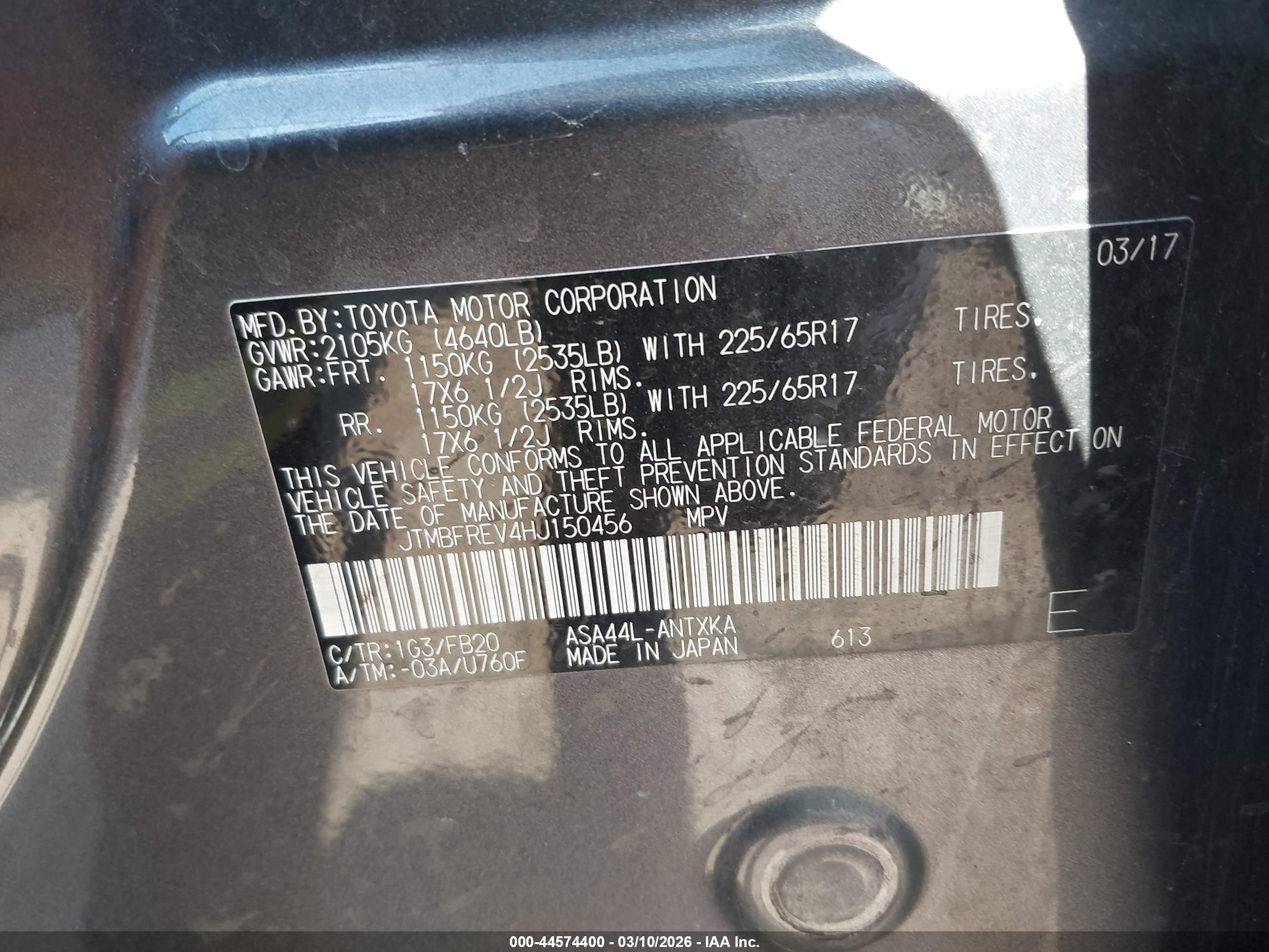 TOYOTA RAV4 image 9