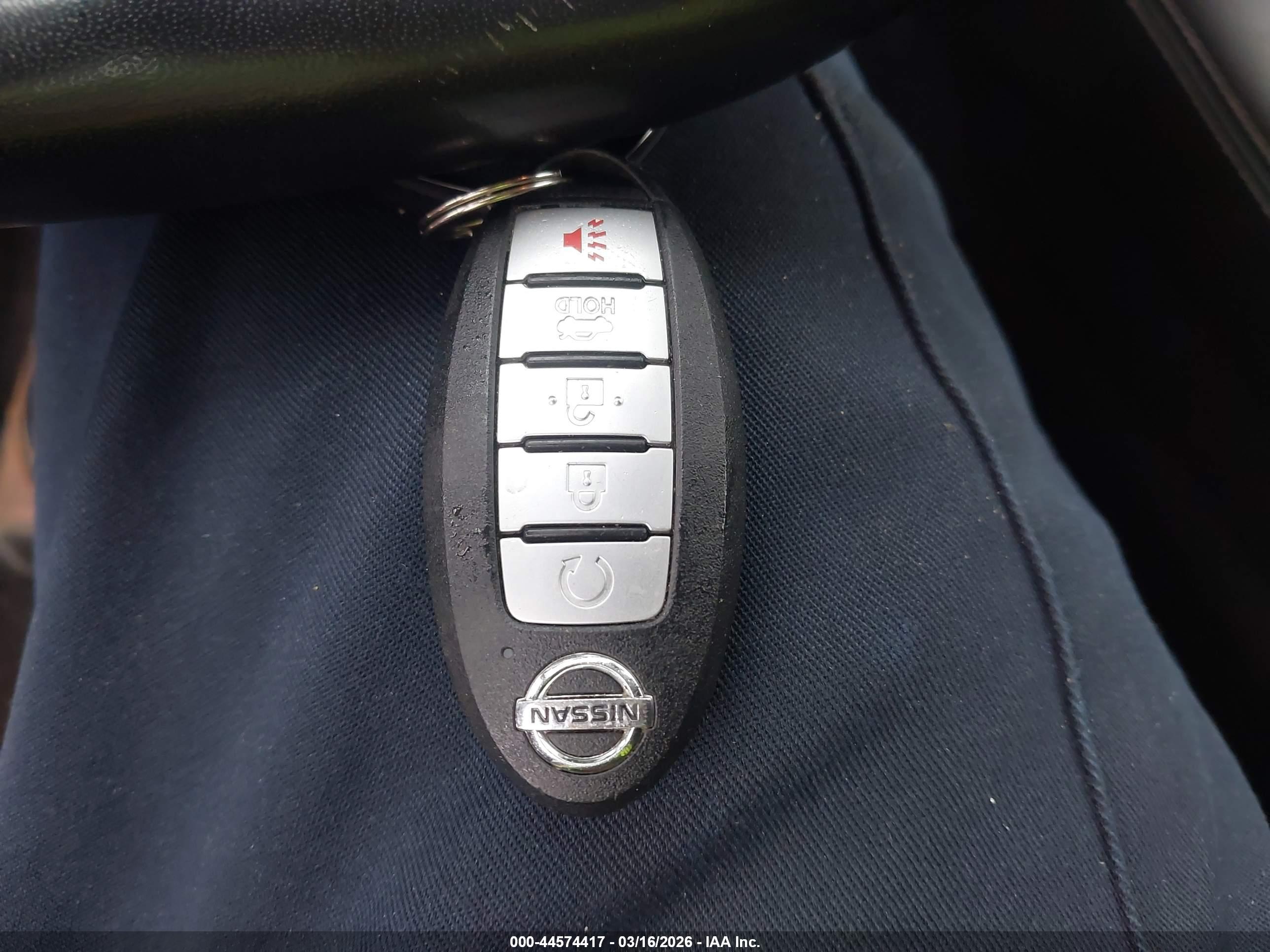 NISSAN ALTIMA image 11