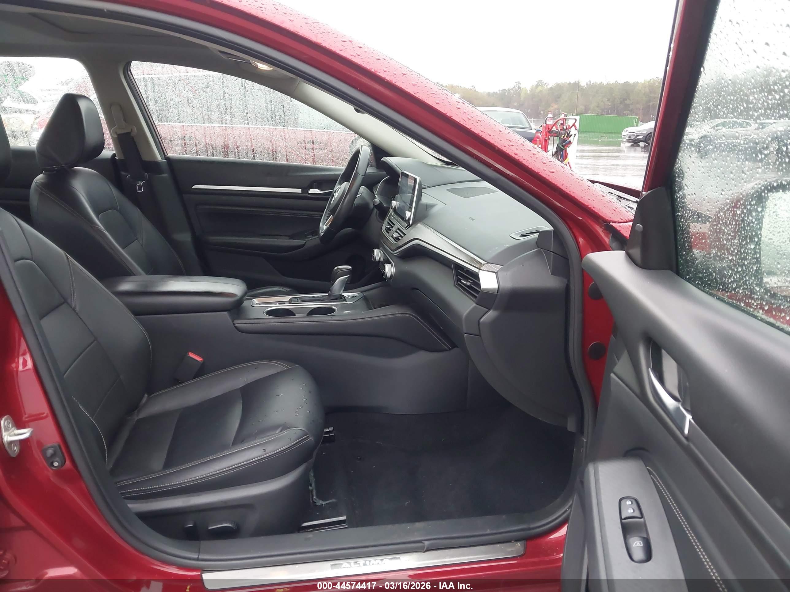 NISSAN ALTIMA image 5