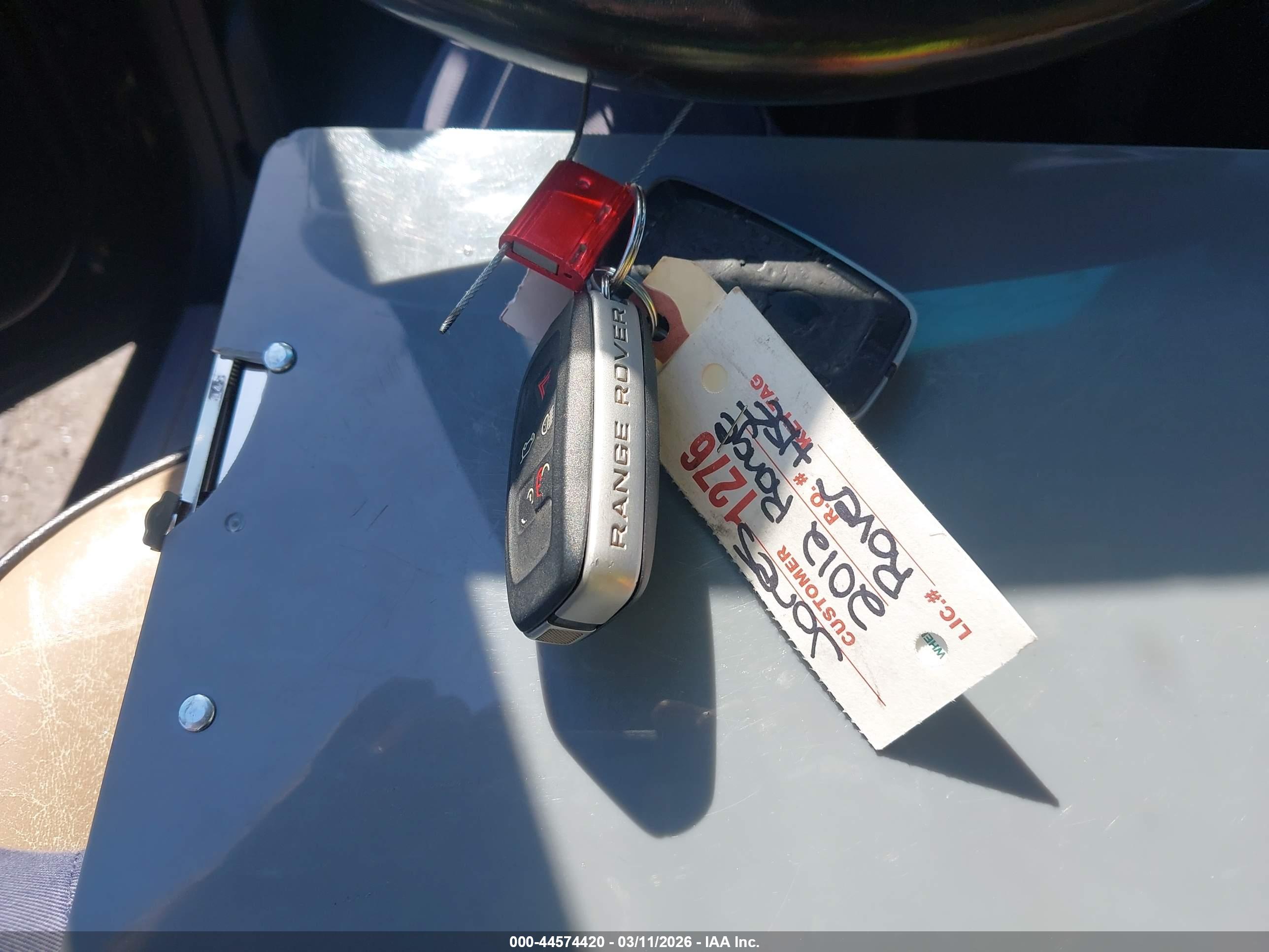 LAND ROVER image 11