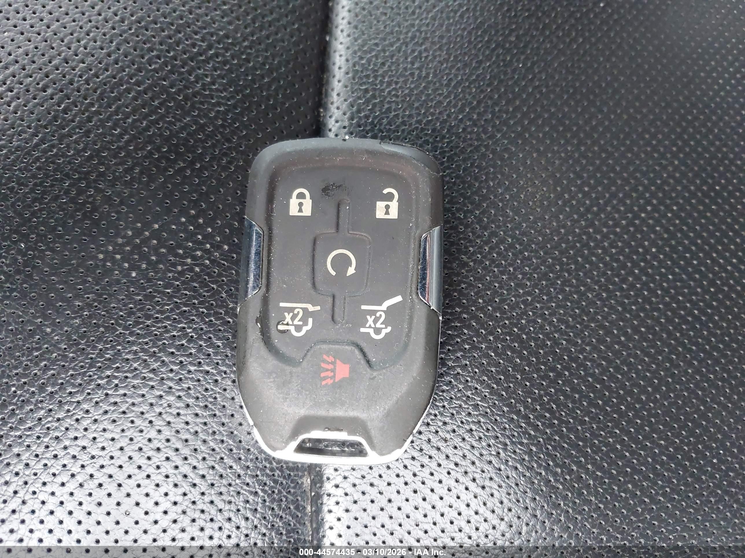 GMC YUKON image 11
