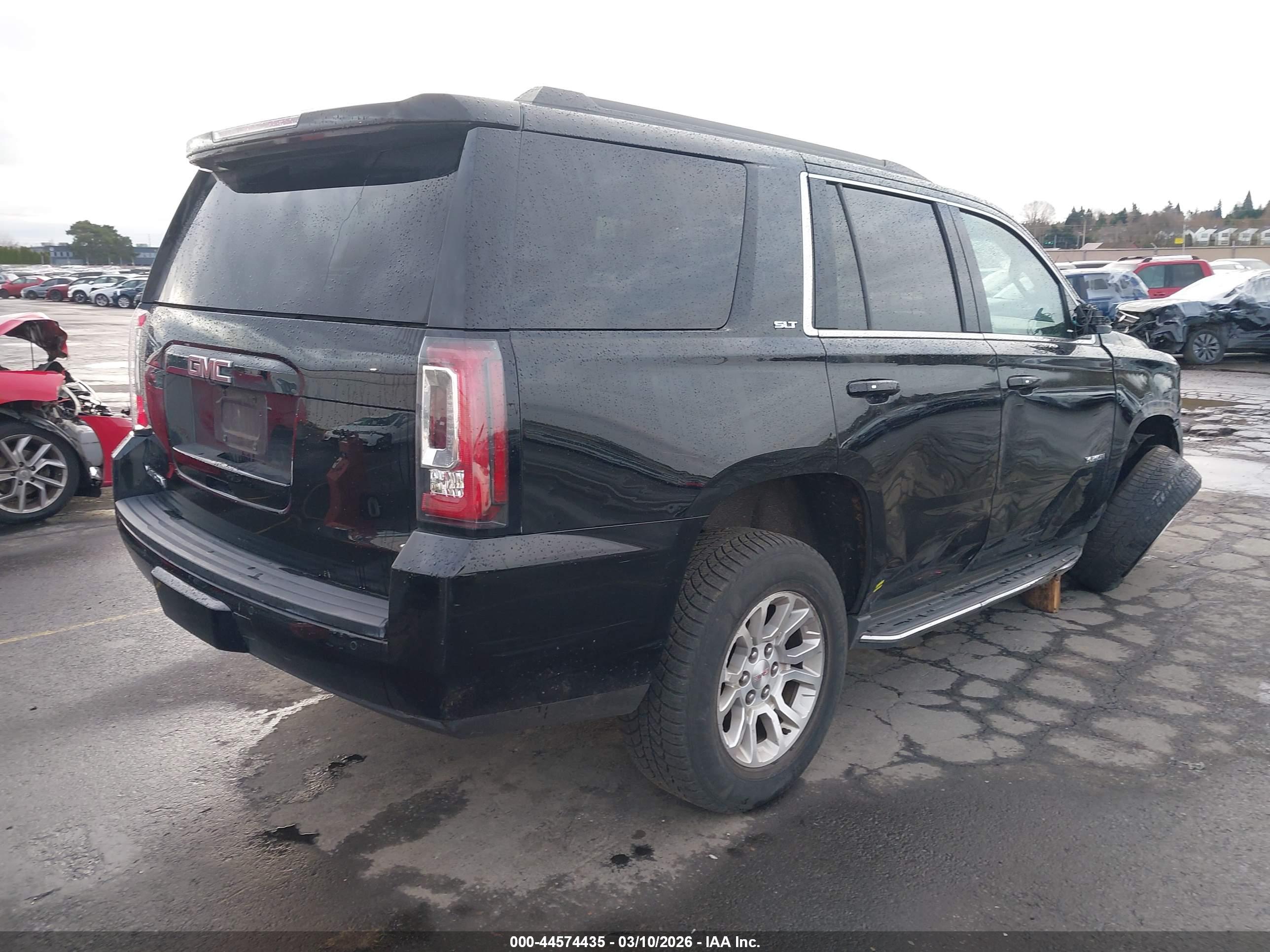 GMC YUKON image 4