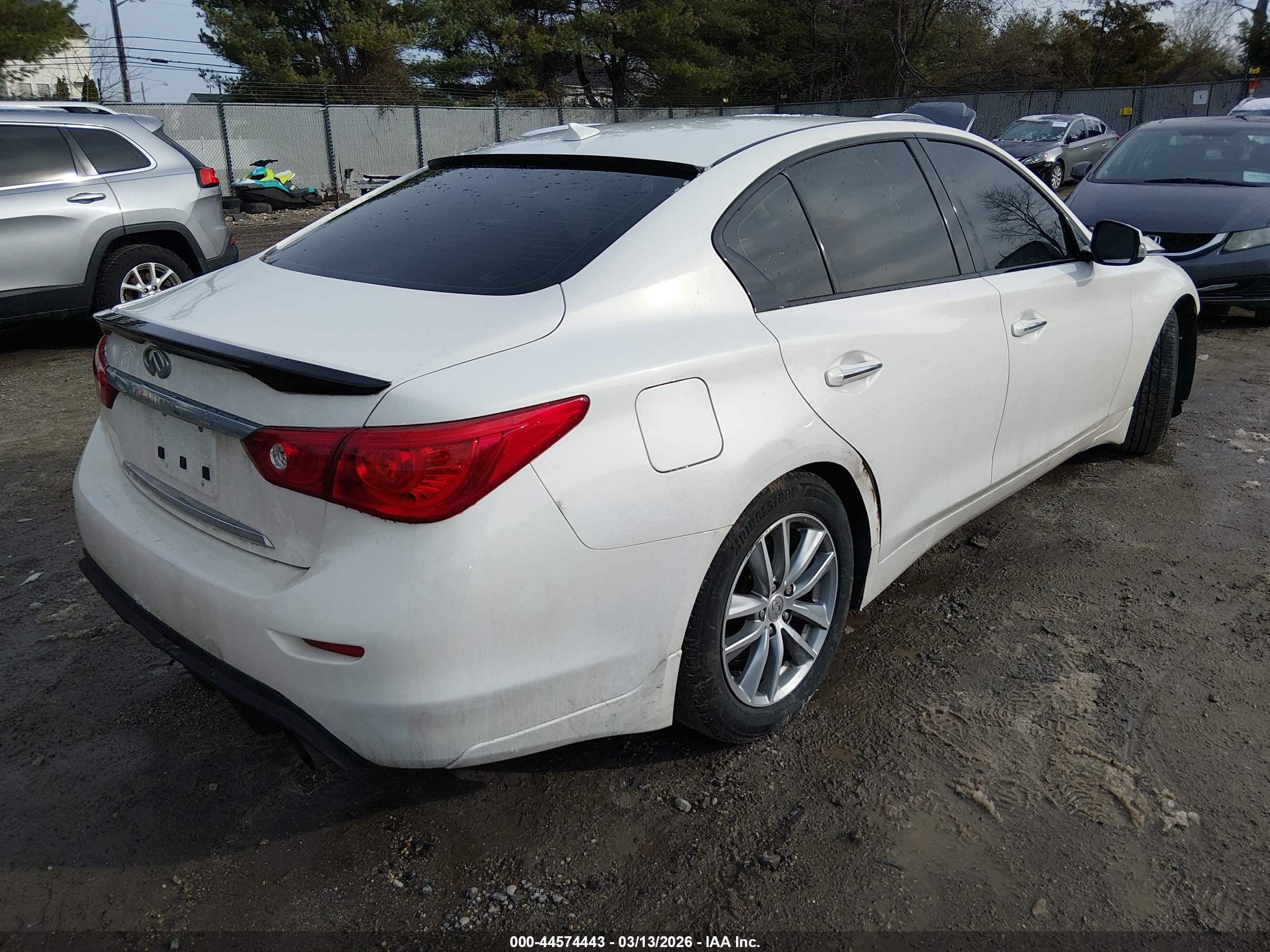 INFINITI Q50 image 4