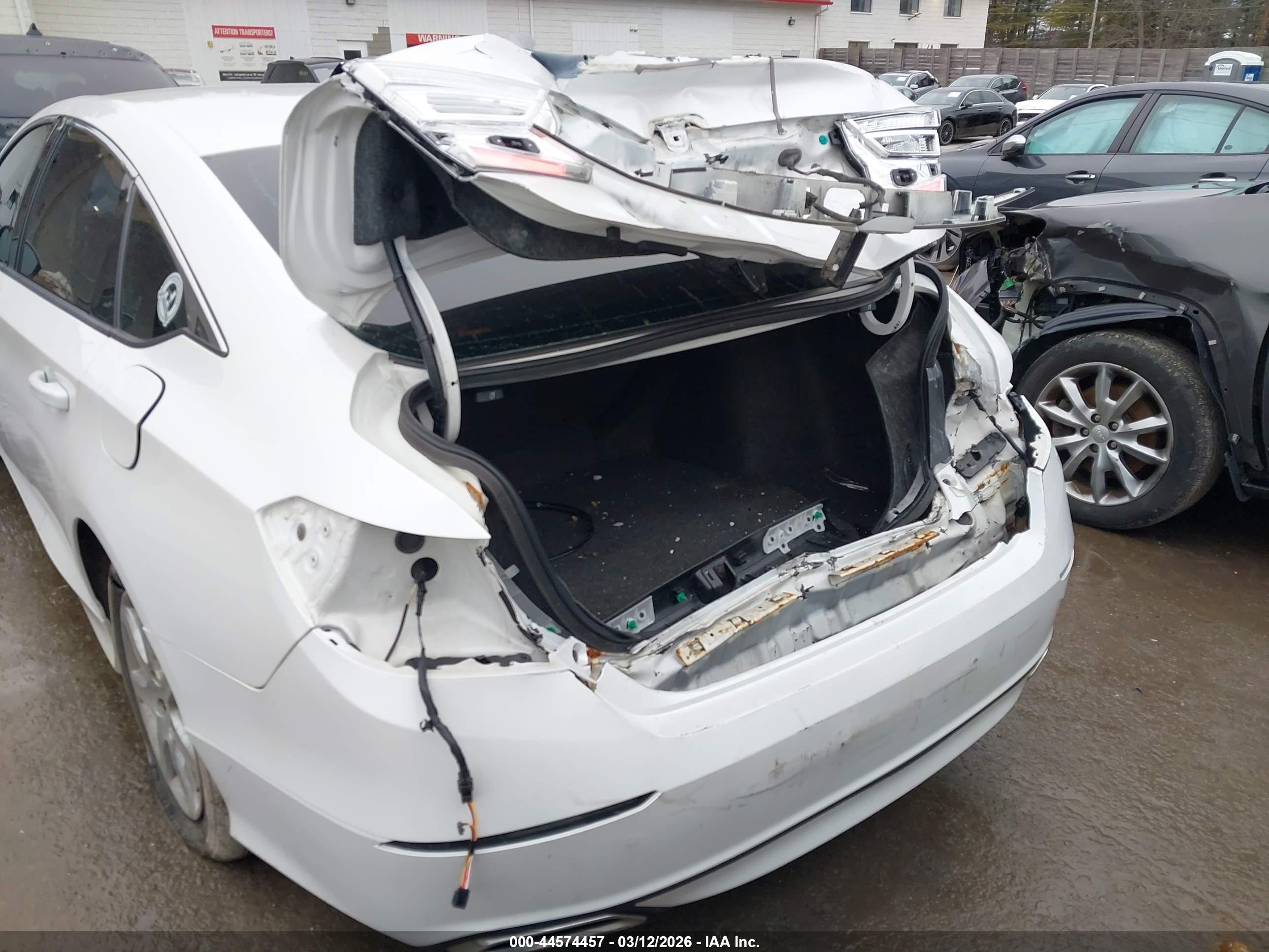 HONDA ACCORD image 6