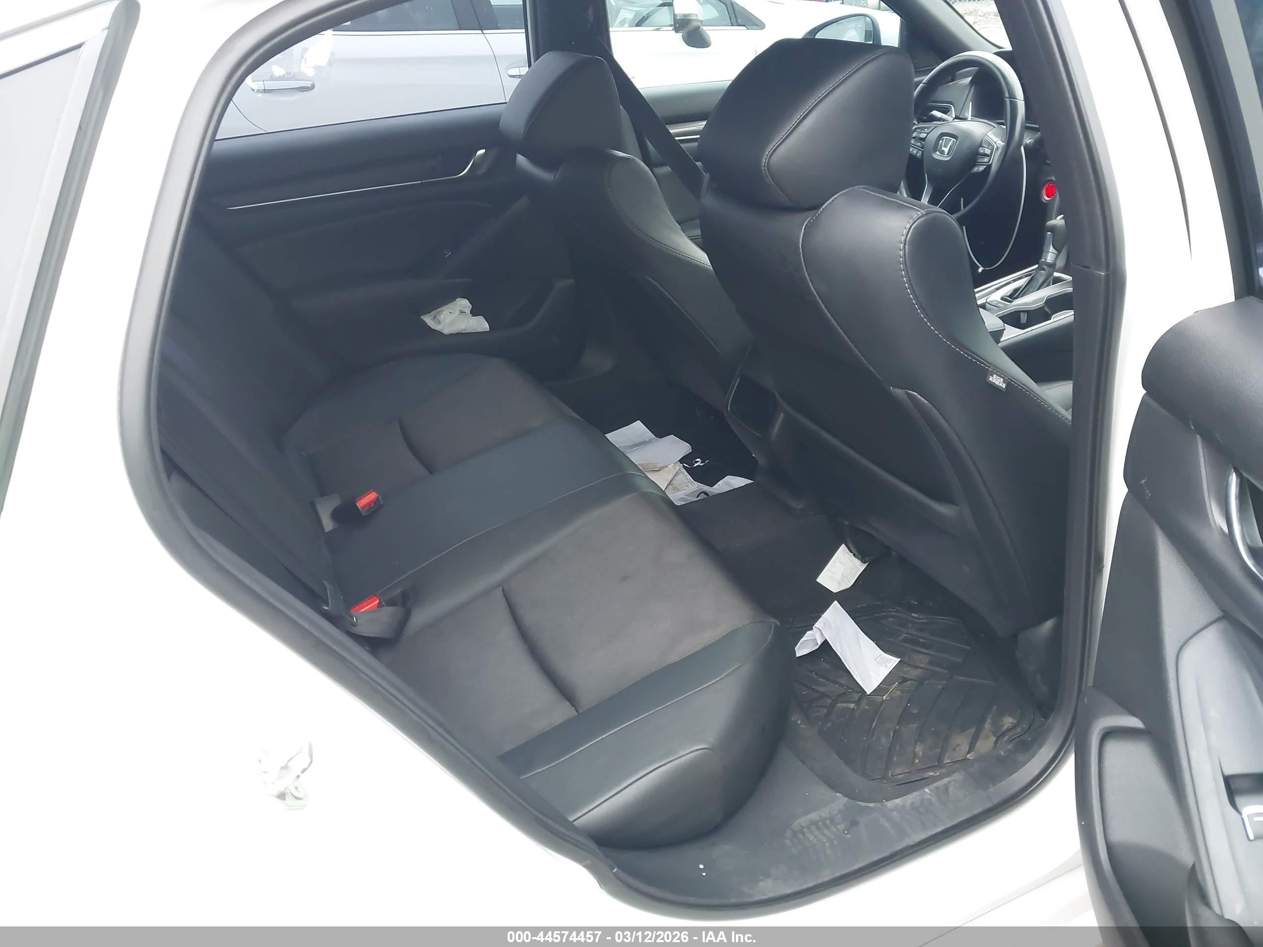 HONDA ACCORD image 8