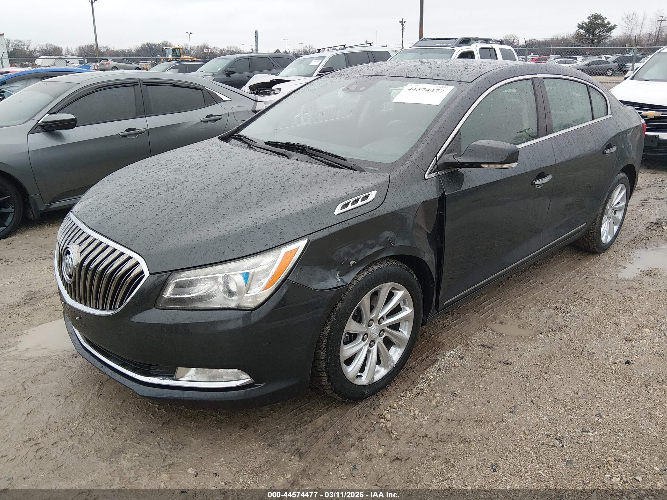 BUICK LACROSSE image 2