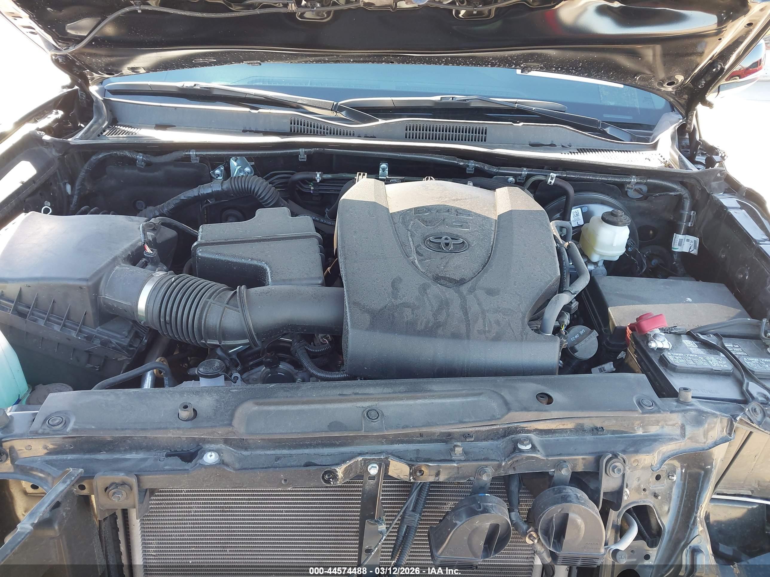 TOYOTA TACOMA image 10