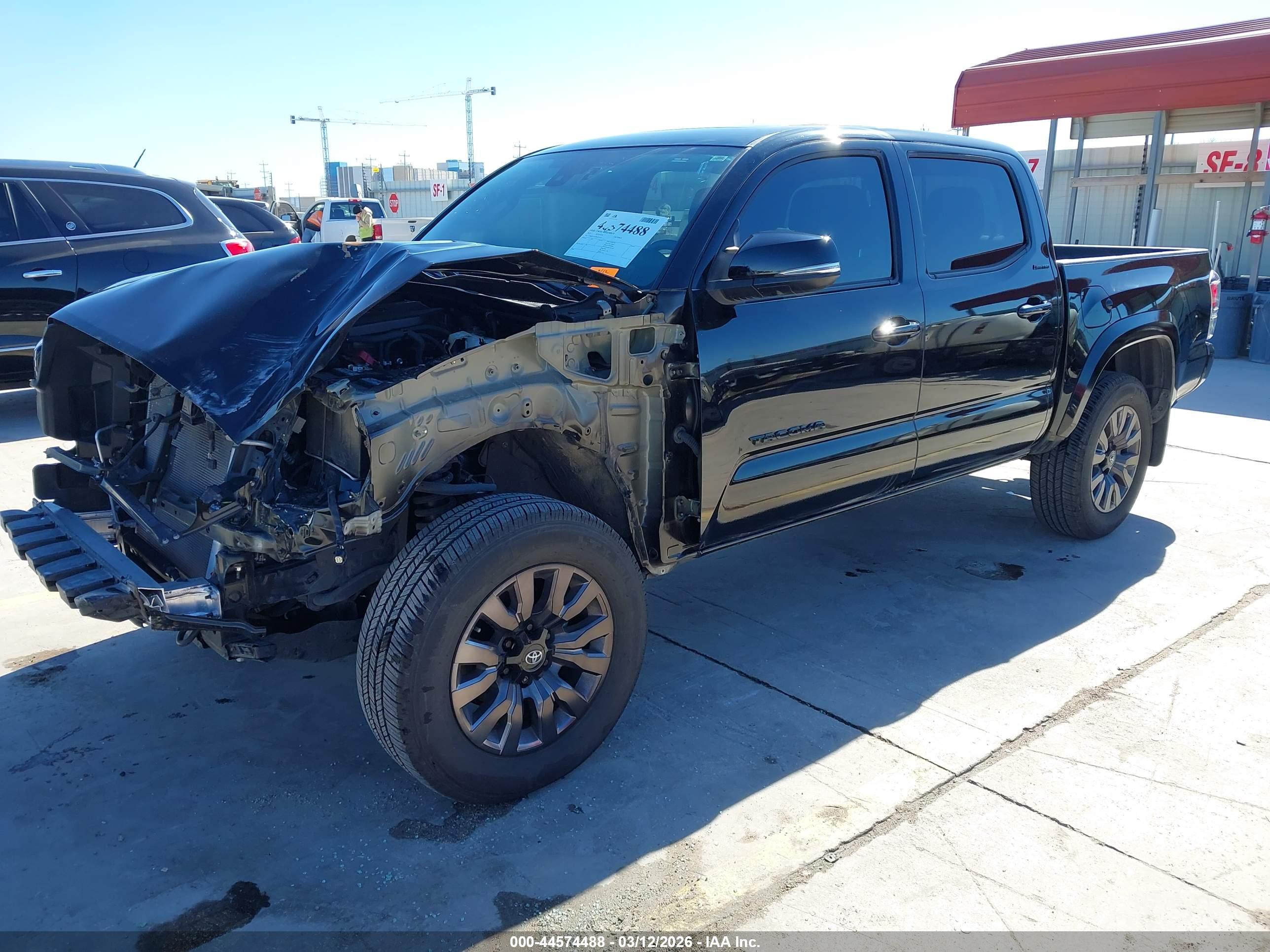 TOYOTA TACOMA image 2