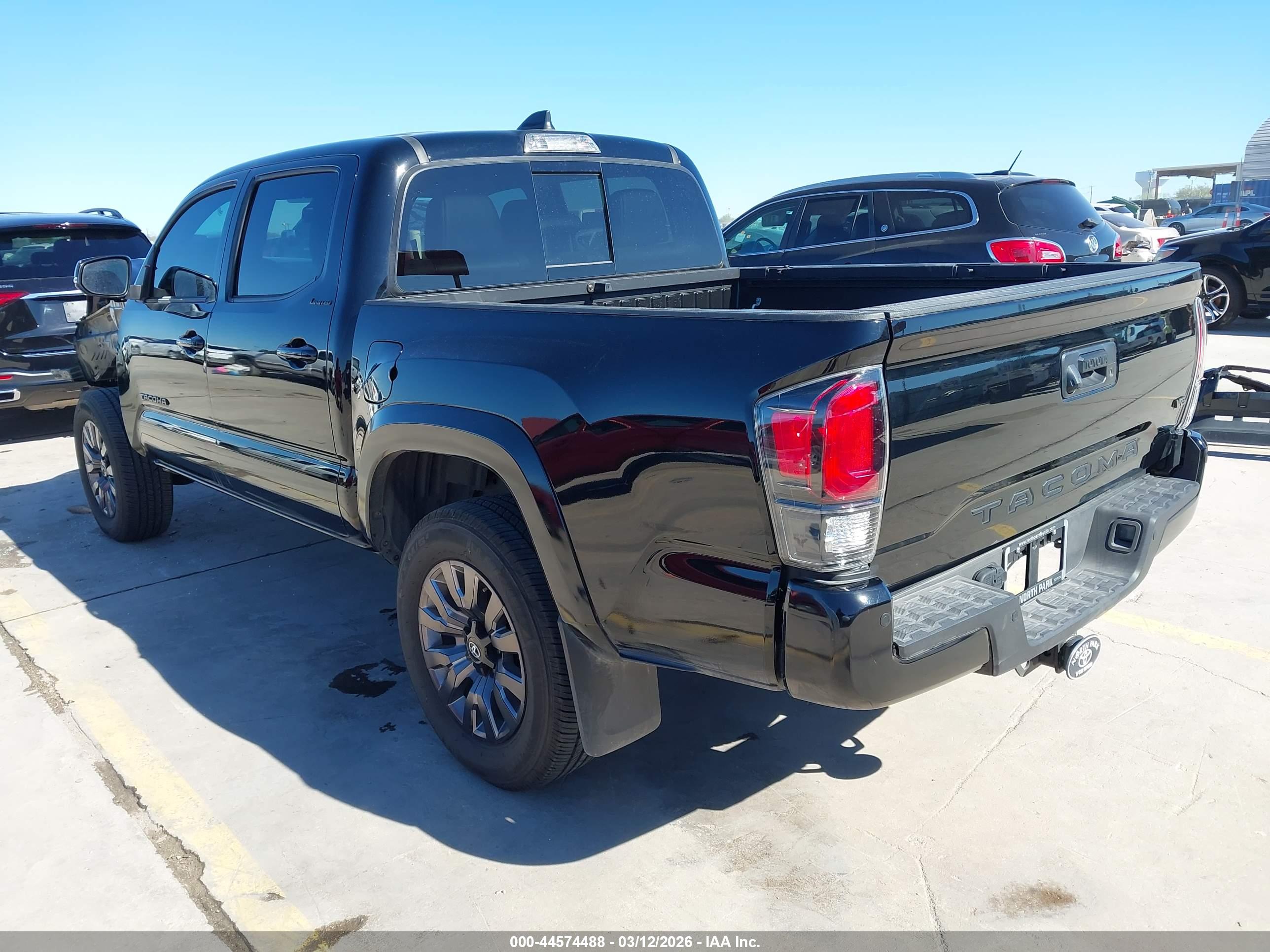 TOYOTA TACOMA image 3