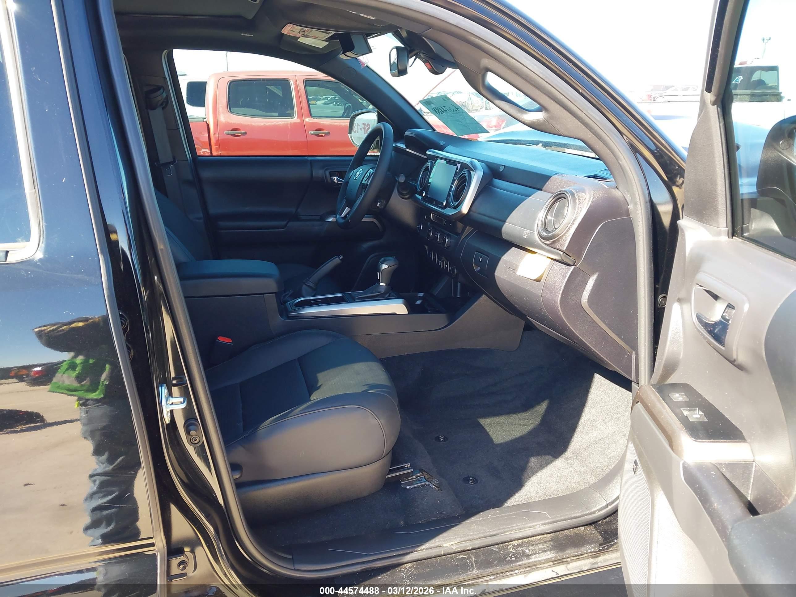 TOYOTA TACOMA image 5