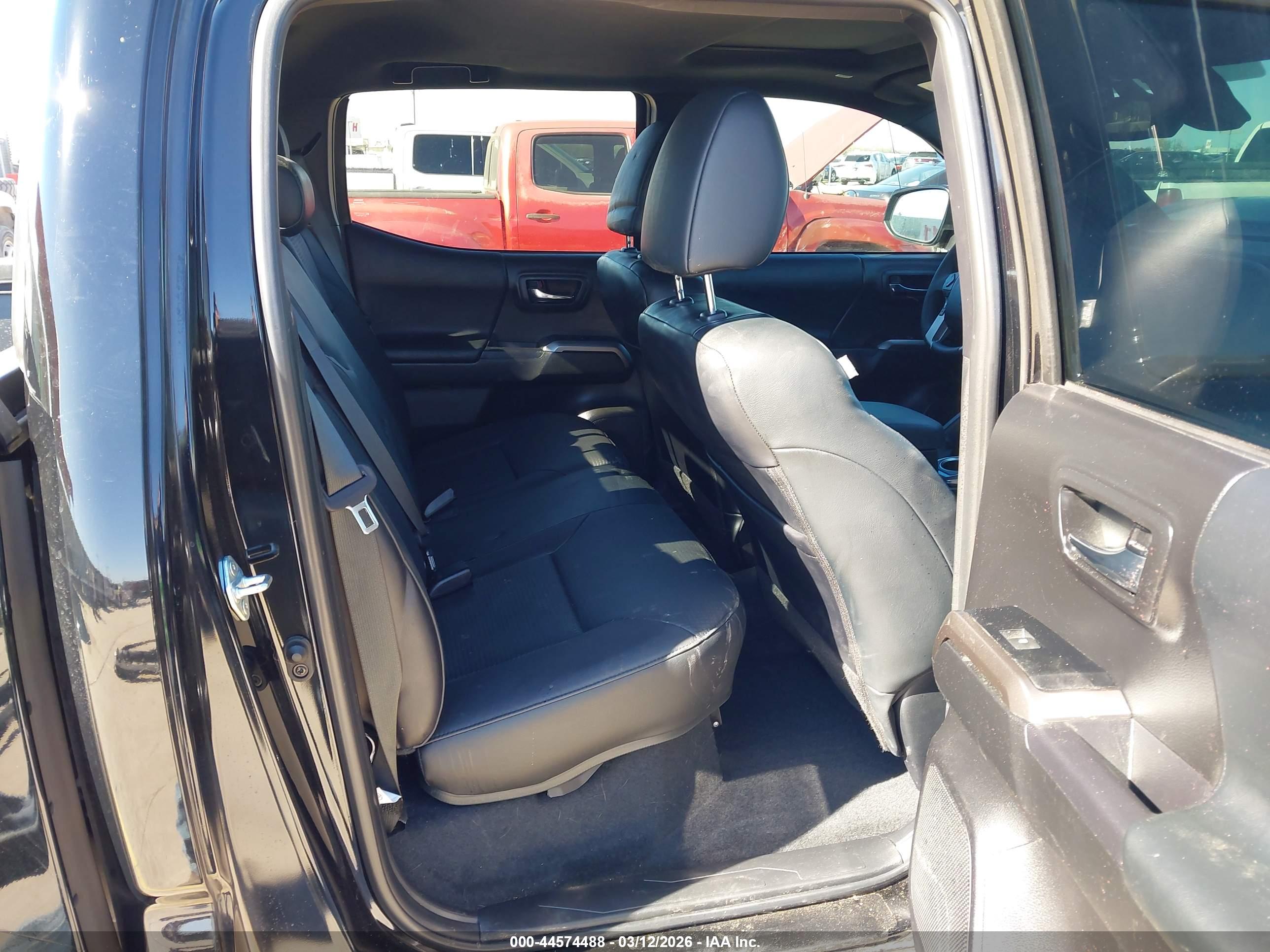 TOYOTA TACOMA image 8