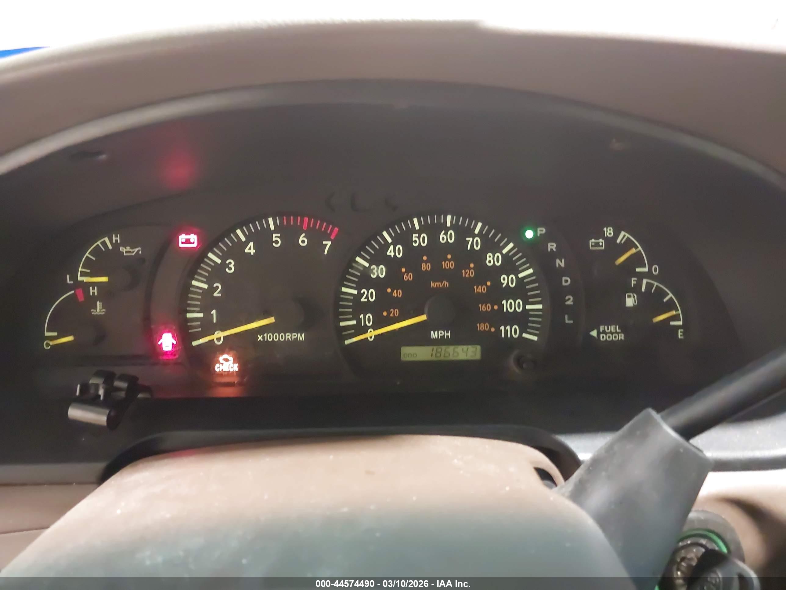 TOYOTA TUNDRA image 7