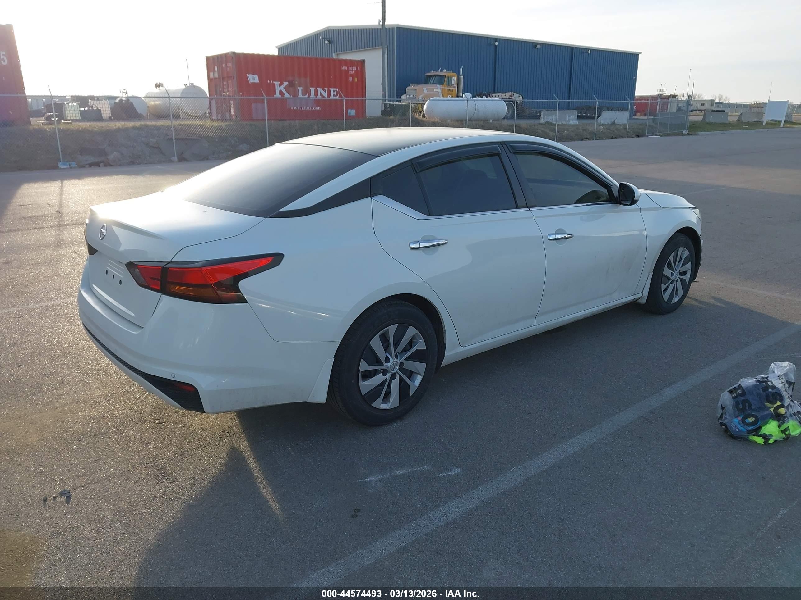 NISSAN ALTIMA image 4