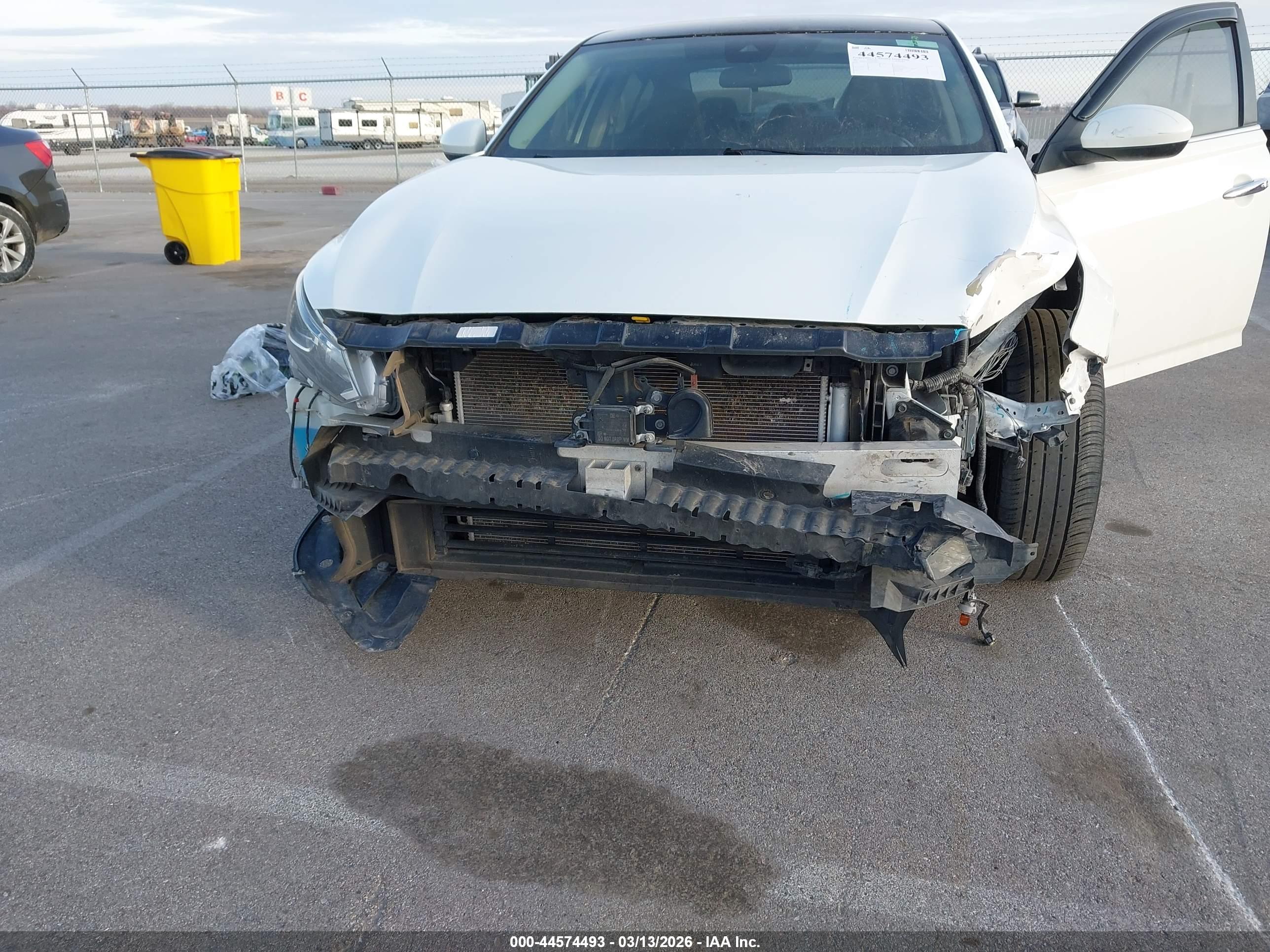 NISSAN ALTIMA image 6