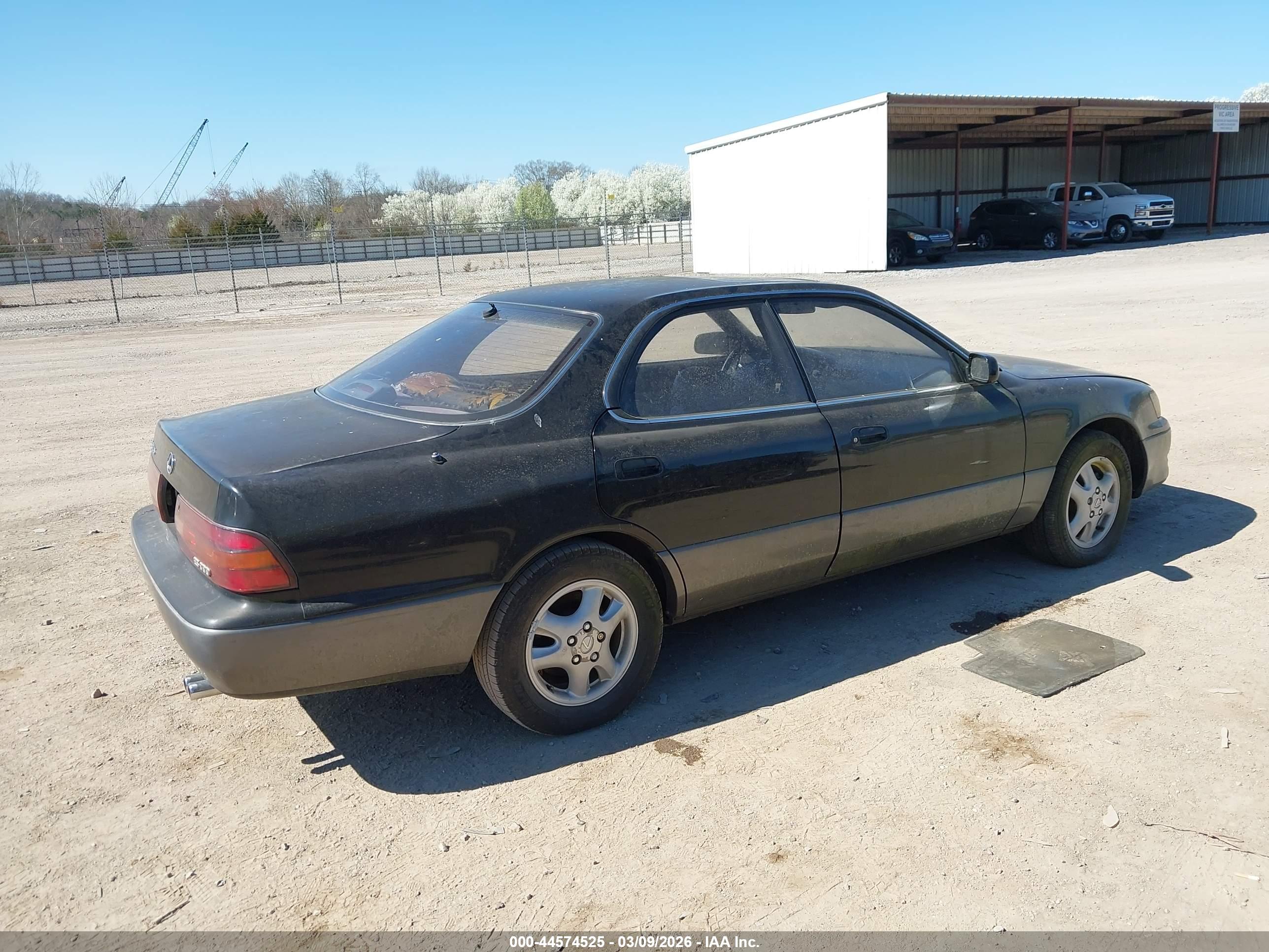 LEXUS ES image 4