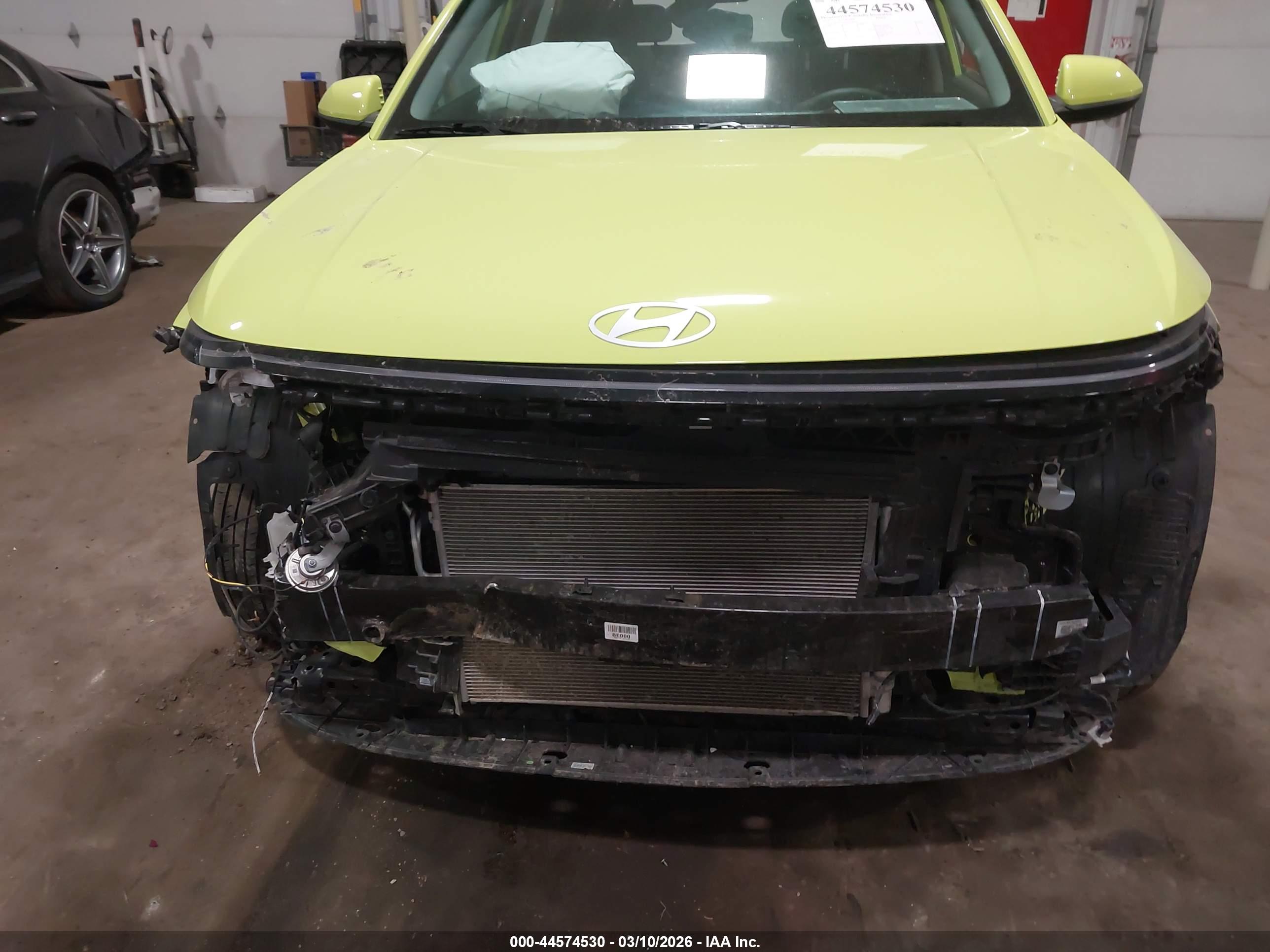 HYUNDAI KONA image 6