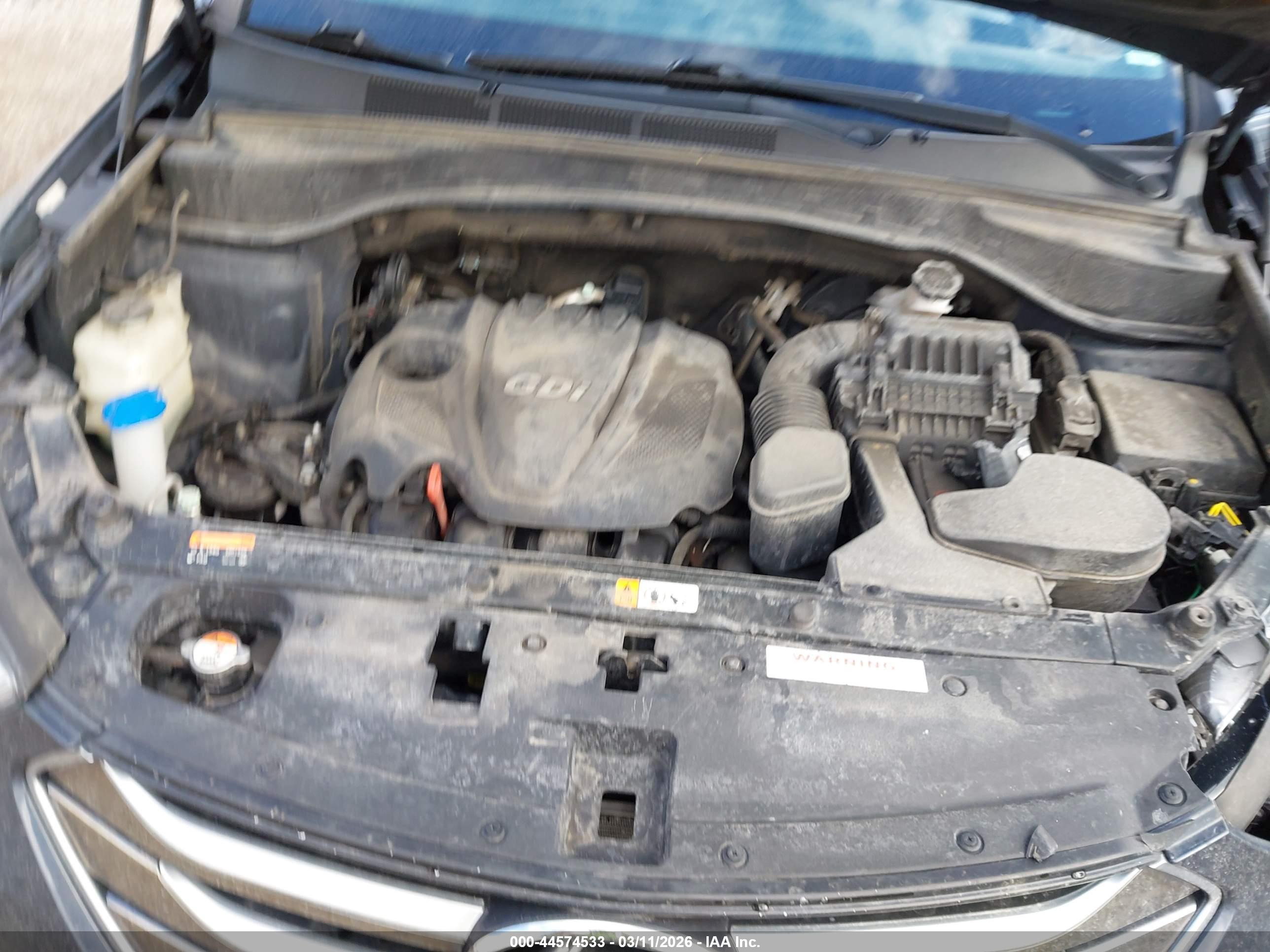 HYUNDAI SANTA image 10