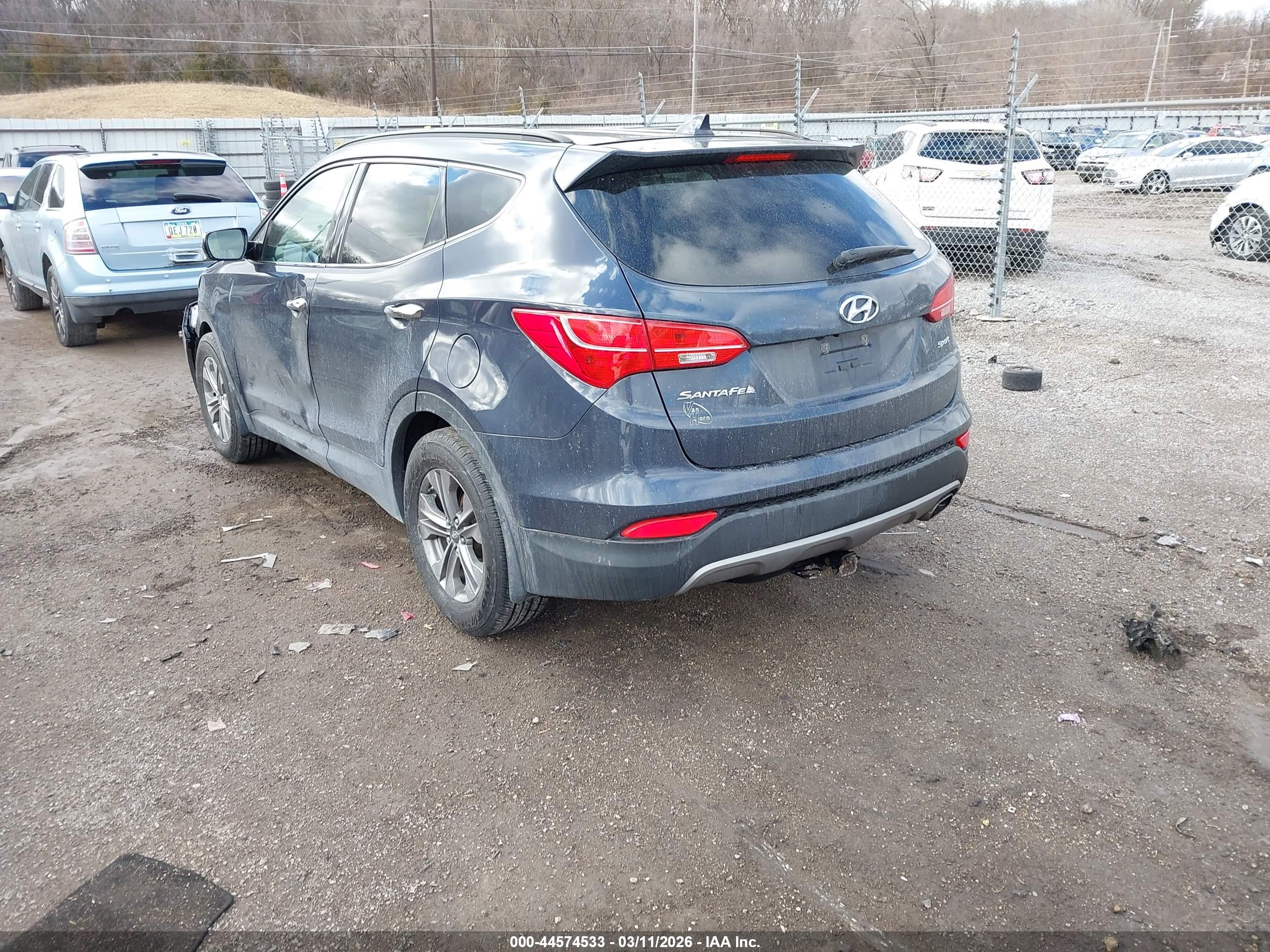 HYUNDAI SANTA image 3