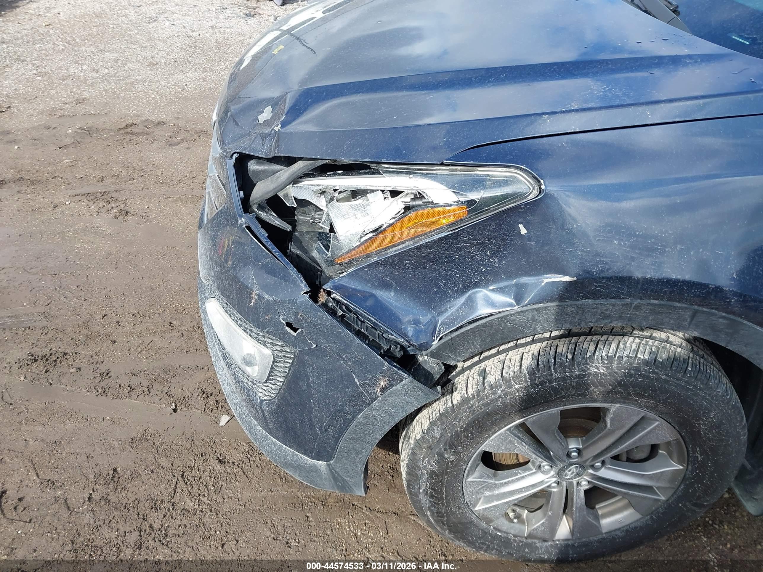 HYUNDAI SANTA image 6