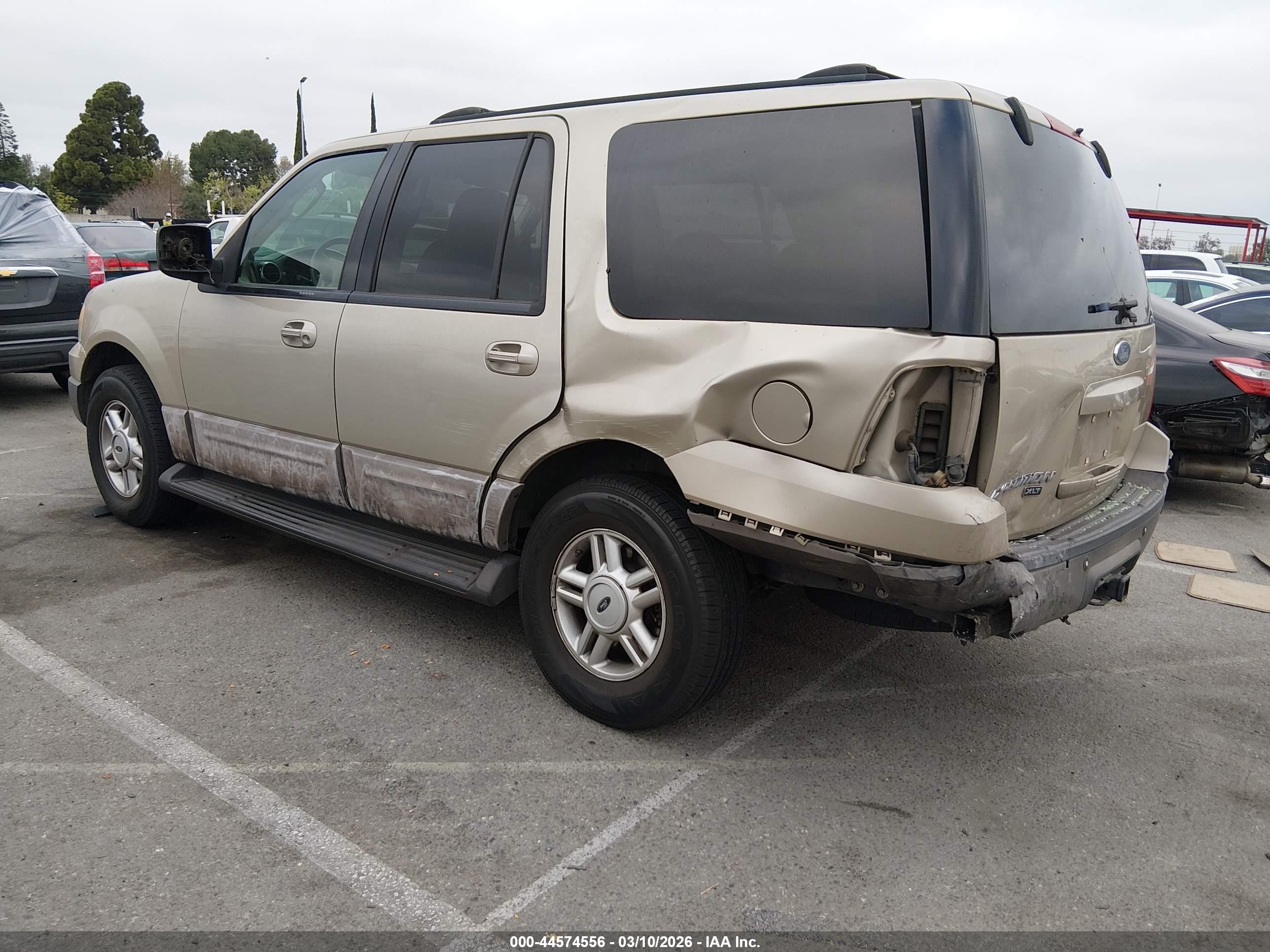 FORD EXPEDITION image 3