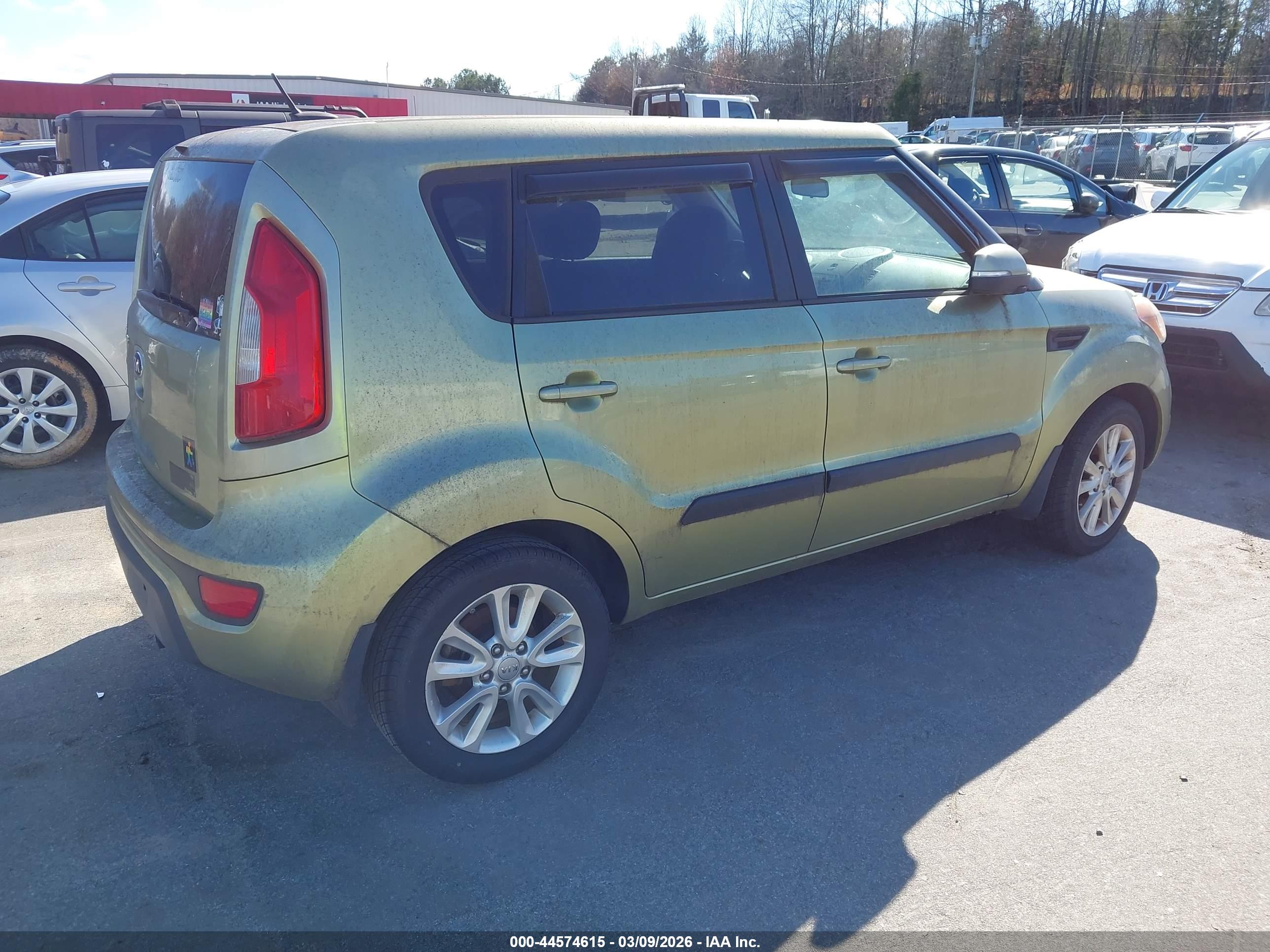 KIA SOUL image 4