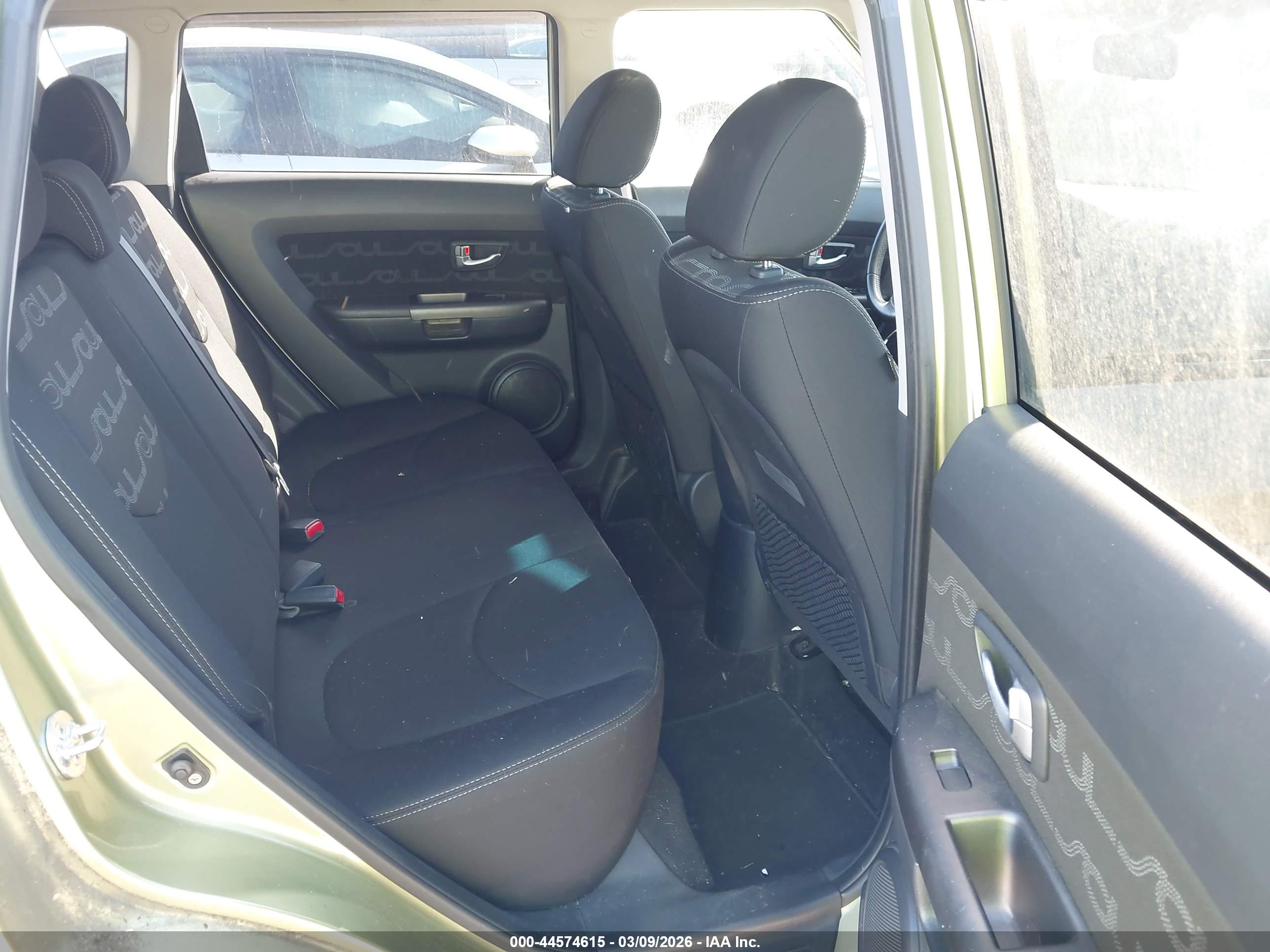 KIA SOUL image 8