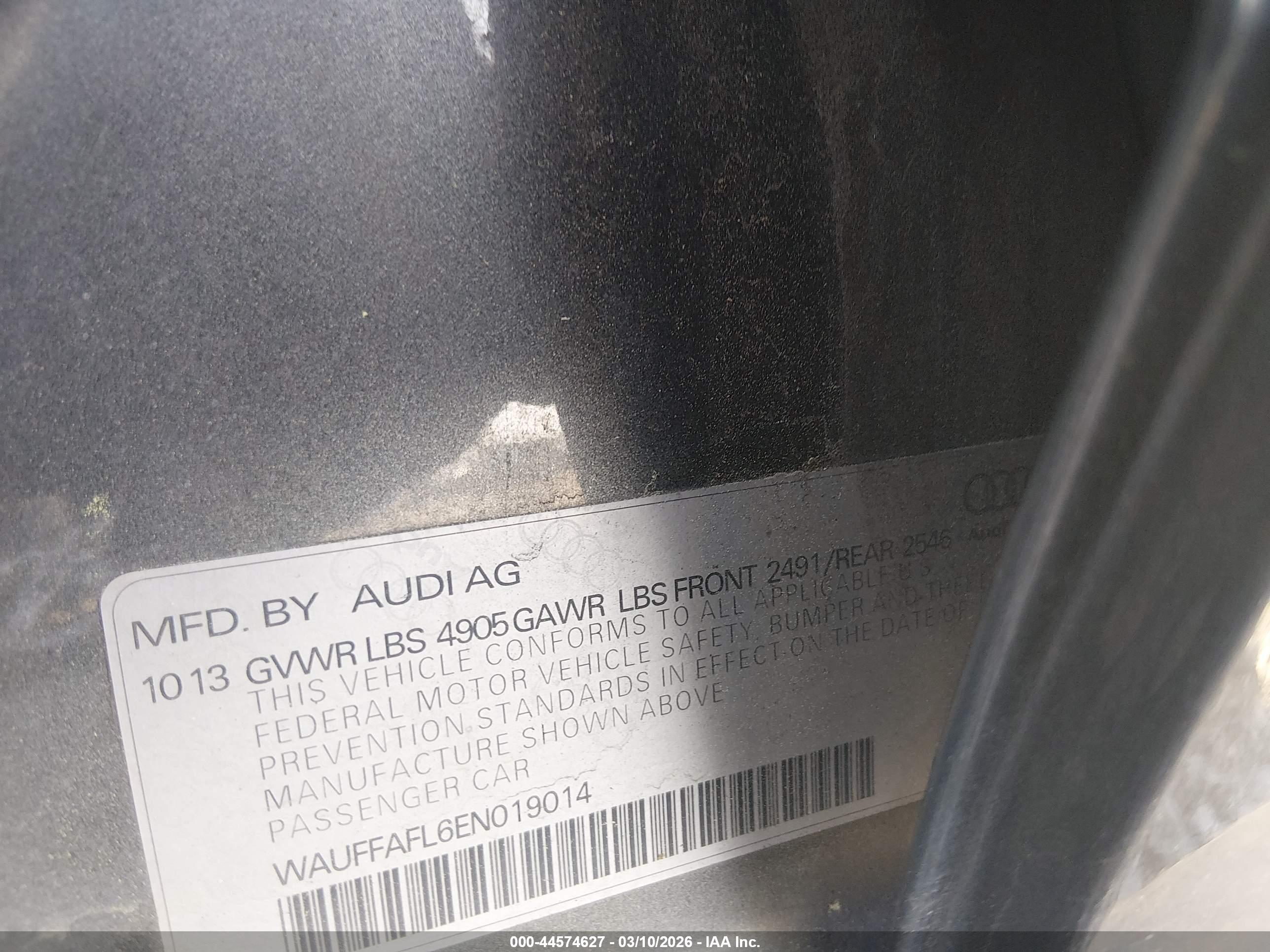 AUDI A4 image 9
