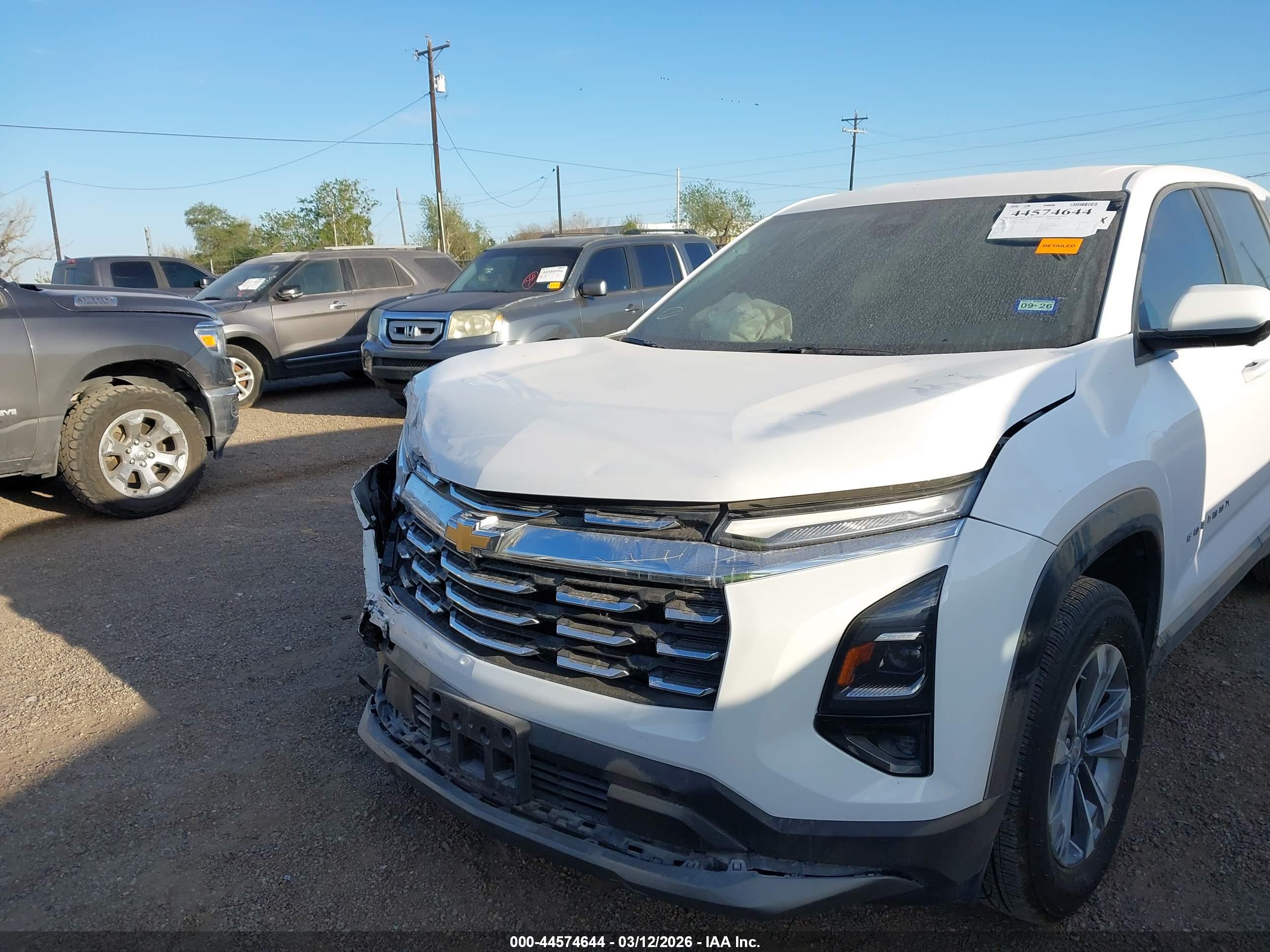 CHEVROLET EQUINOX image 6