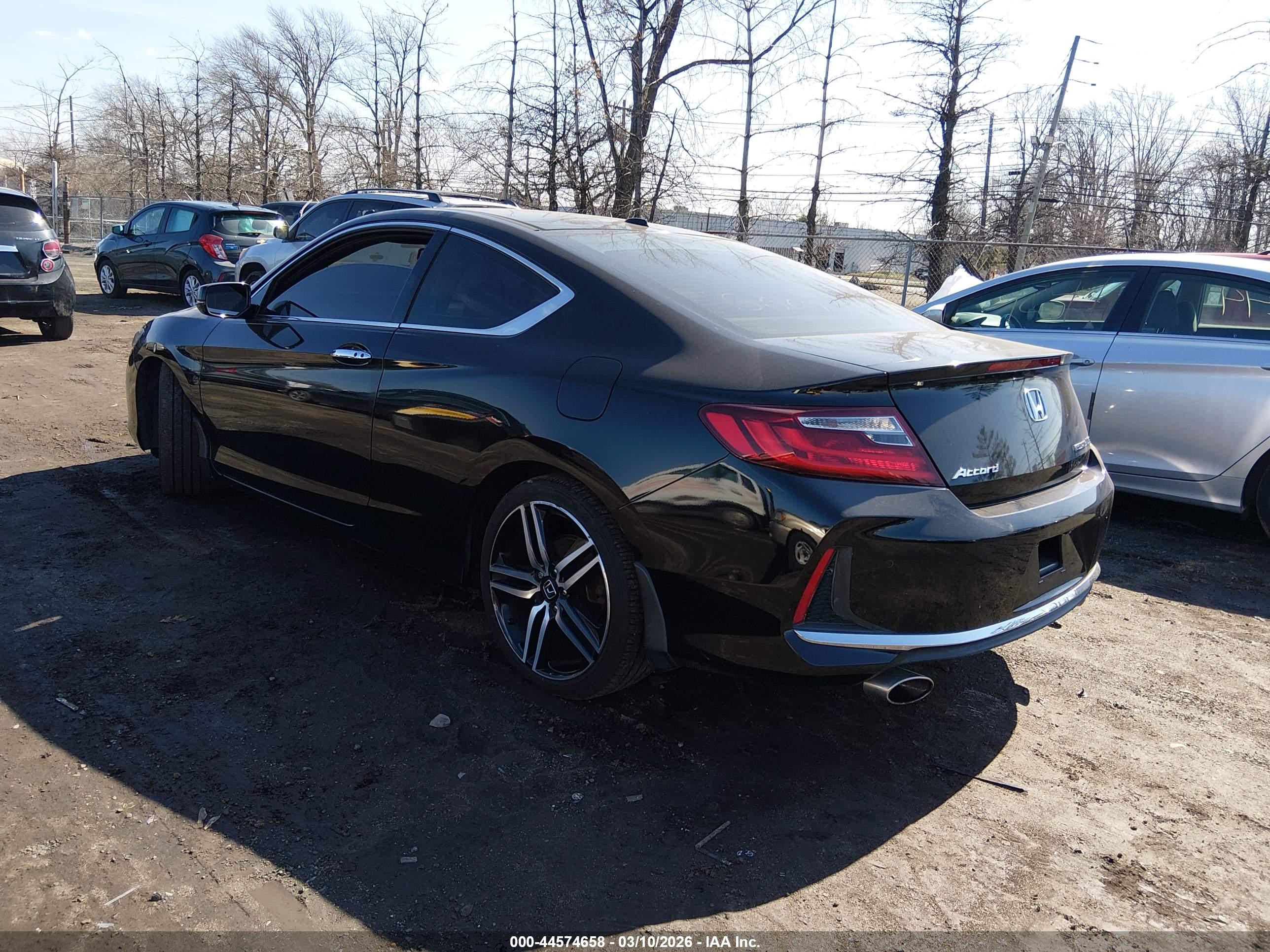HONDA ACCORD image 3