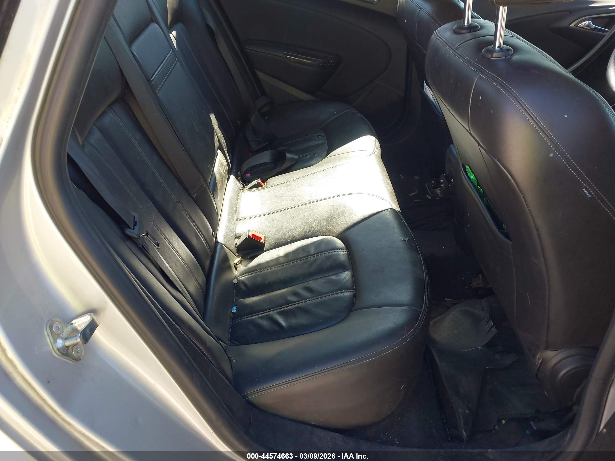 BUICK VERANO image 8