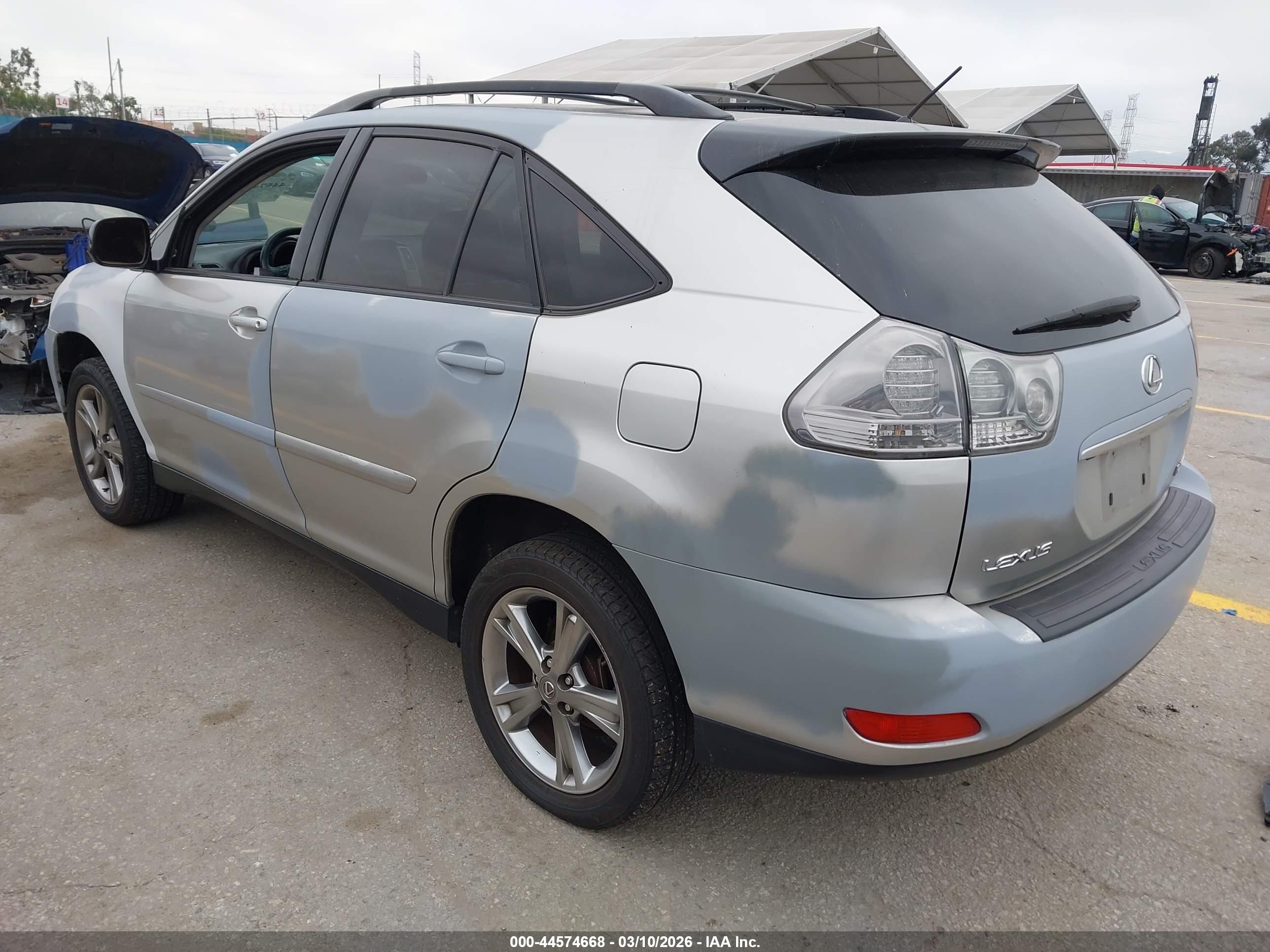 LEXUS RX image 3