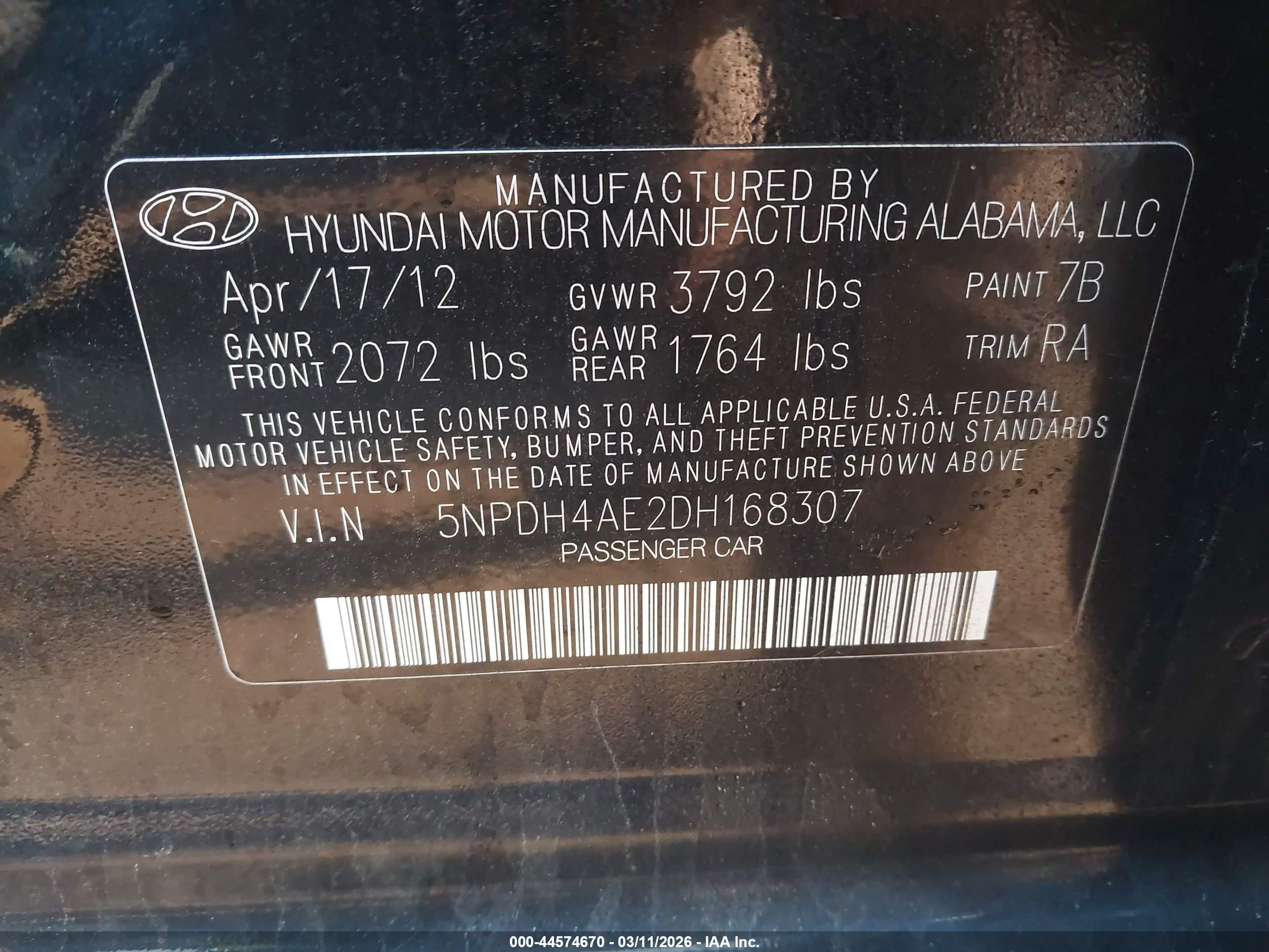 HYUNDAI ELANTRA image 9