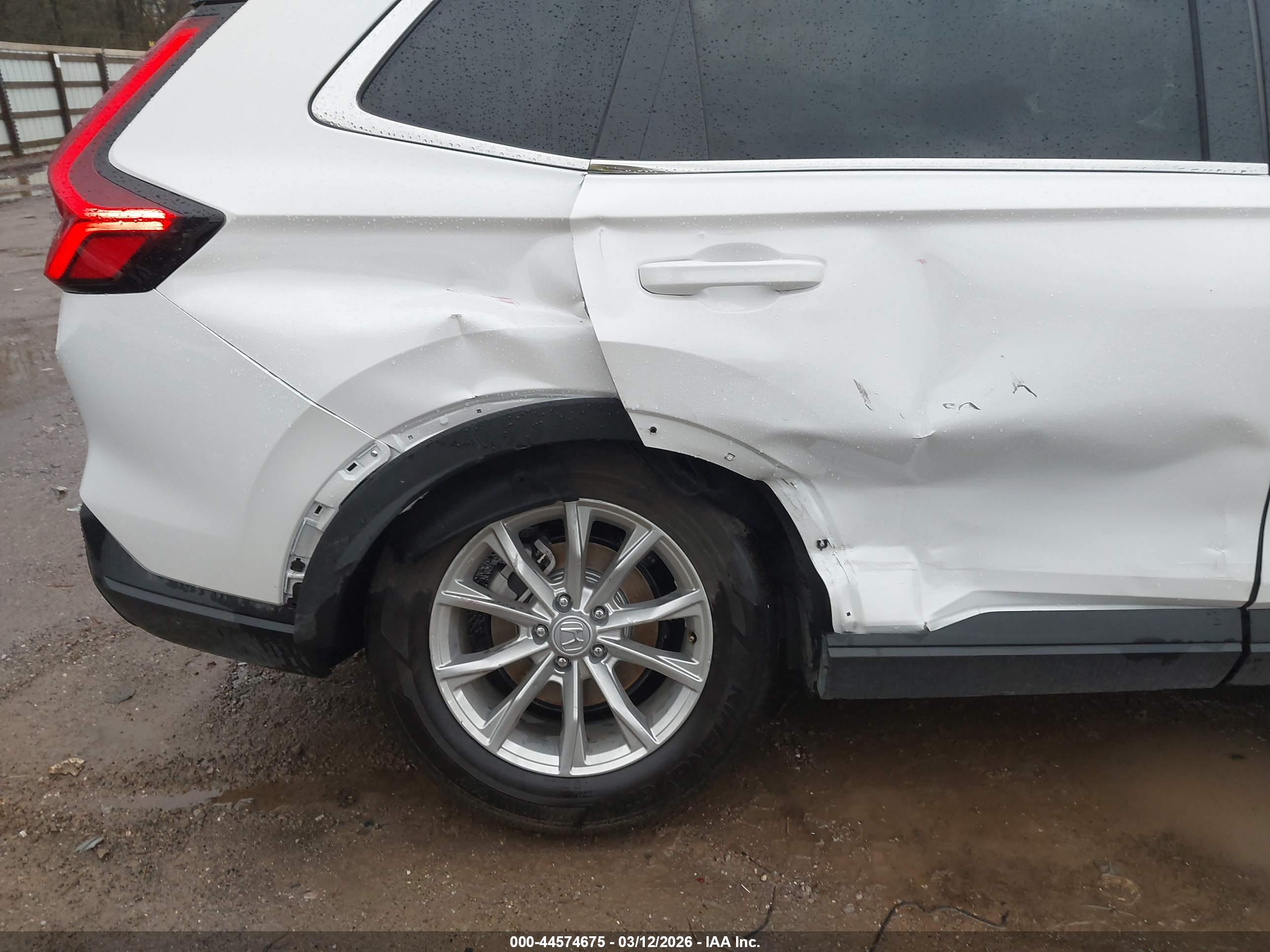 HONDA CR-V image 6