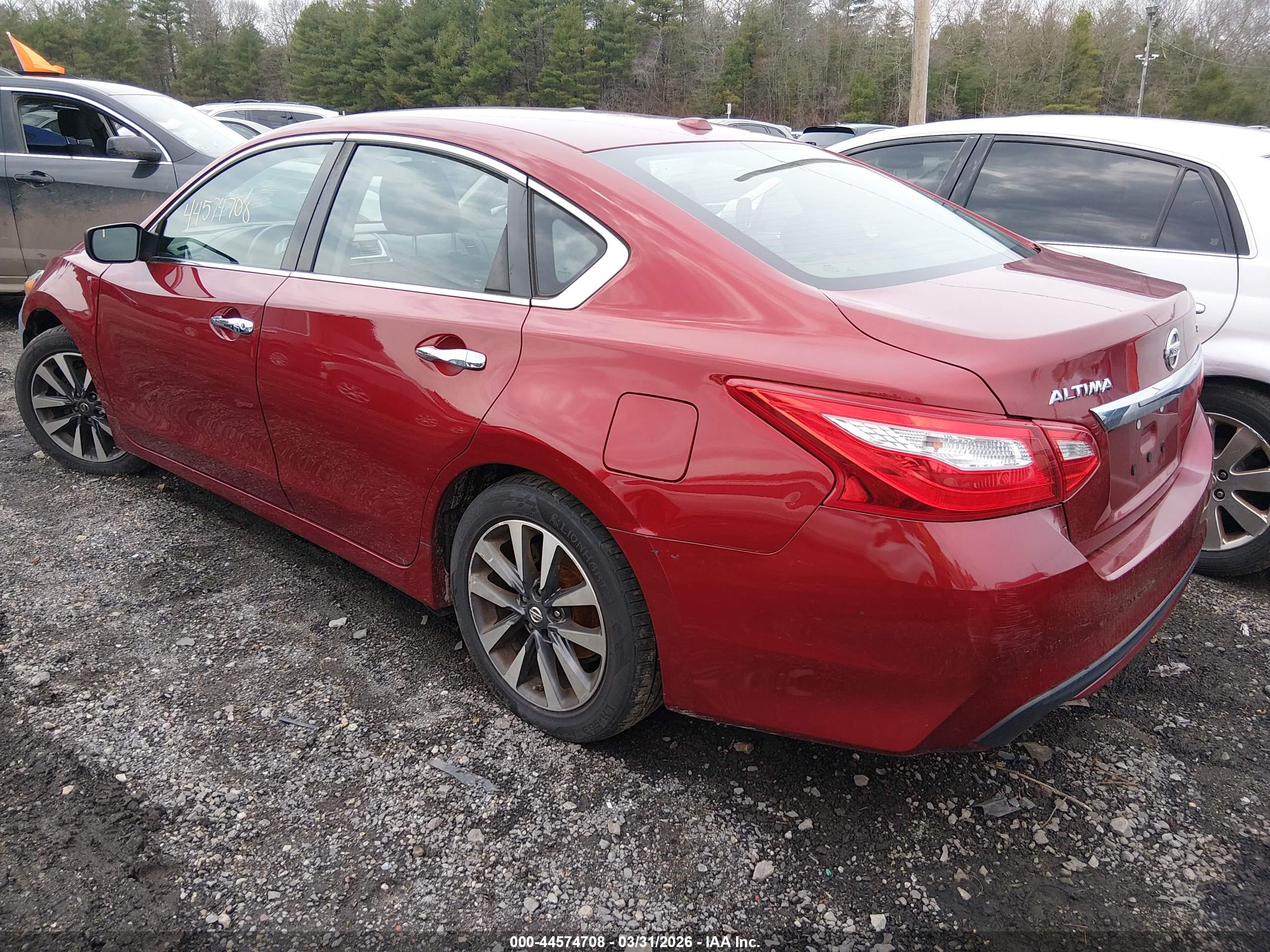 NISSAN ALTIMA image 3