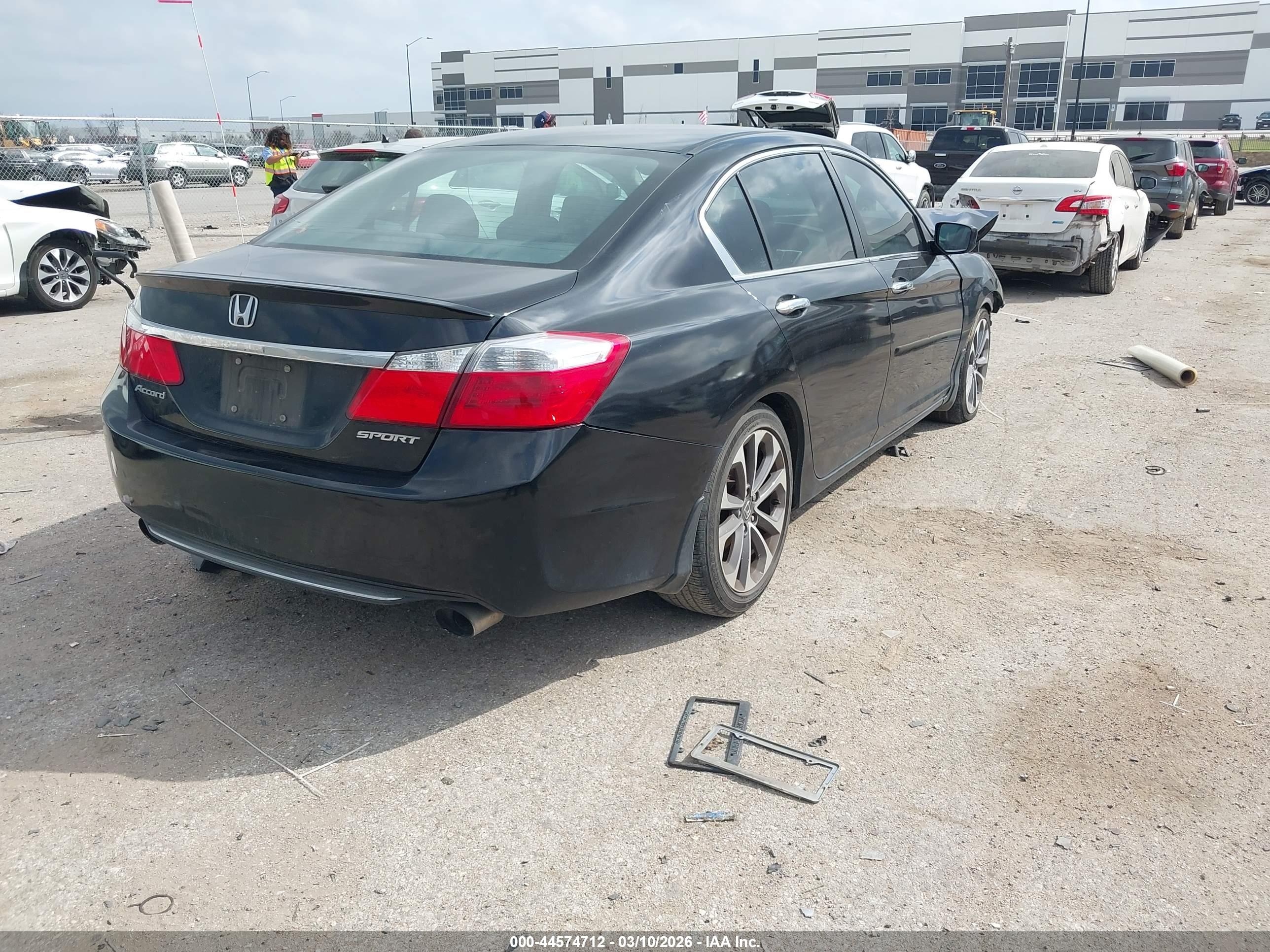 HONDA ACCORD image 4