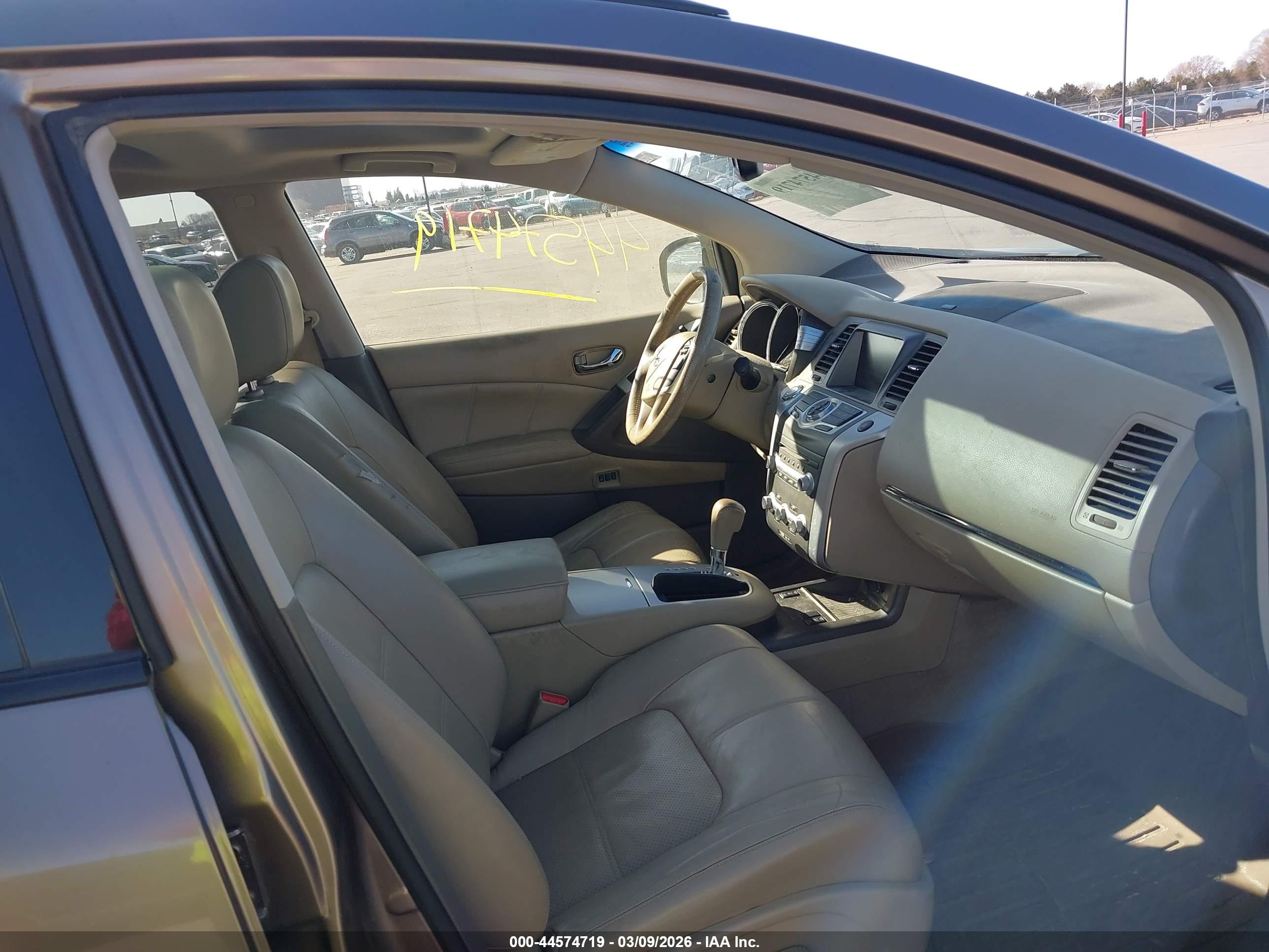 NISSAN MURANO image 5
