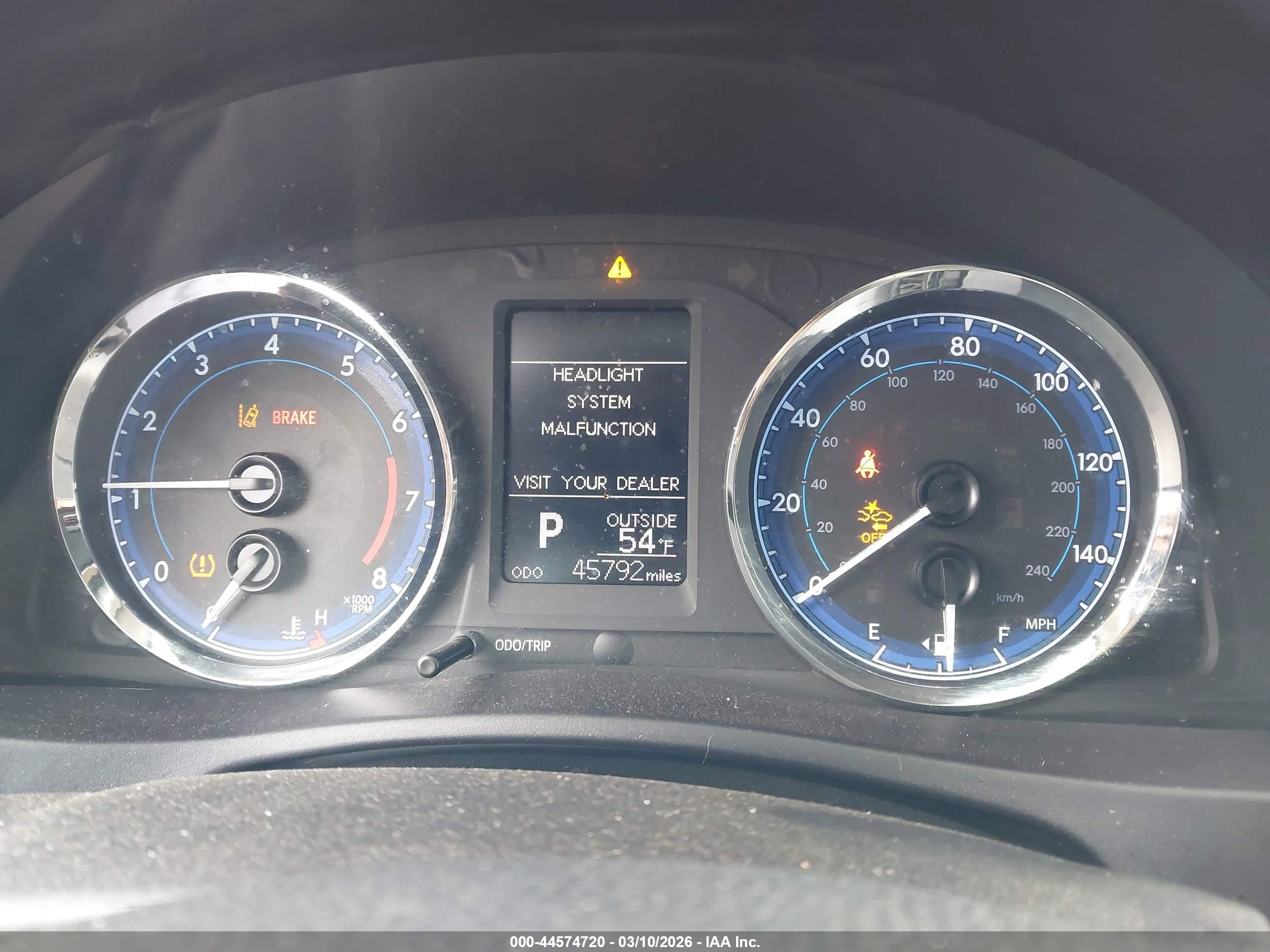 TOYOTA COROLLA image 7