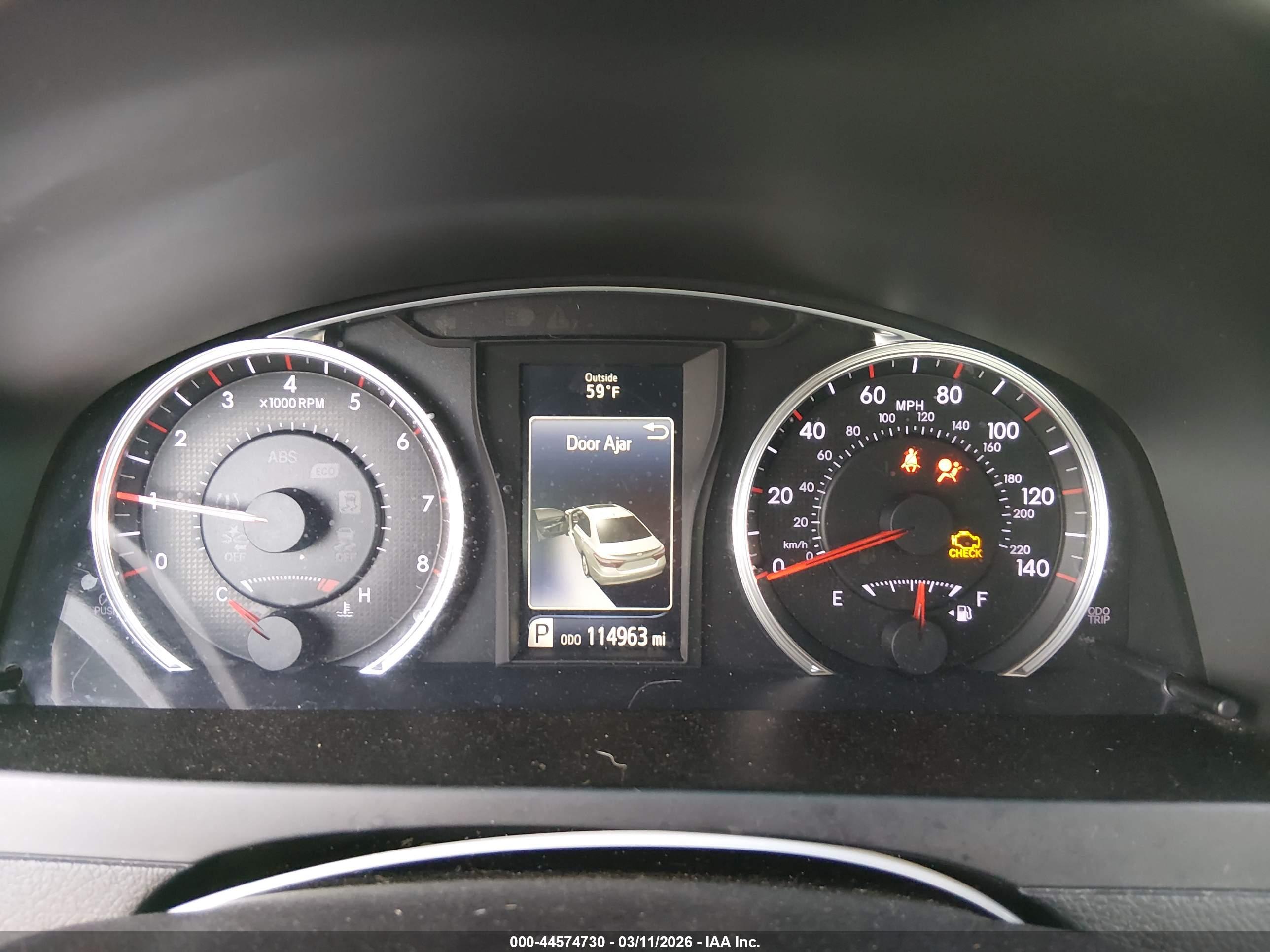TOYOTA CAMRY image 7