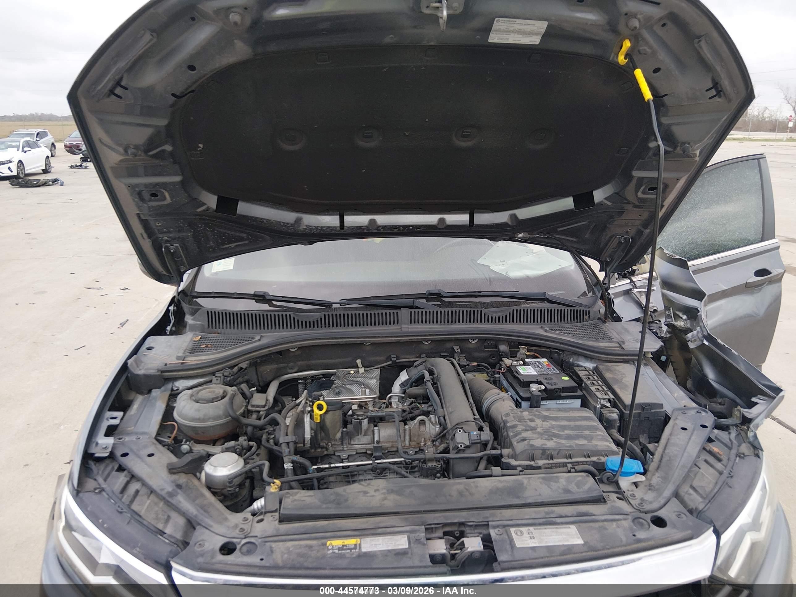 VOLKSWAGEN JETTA image 10