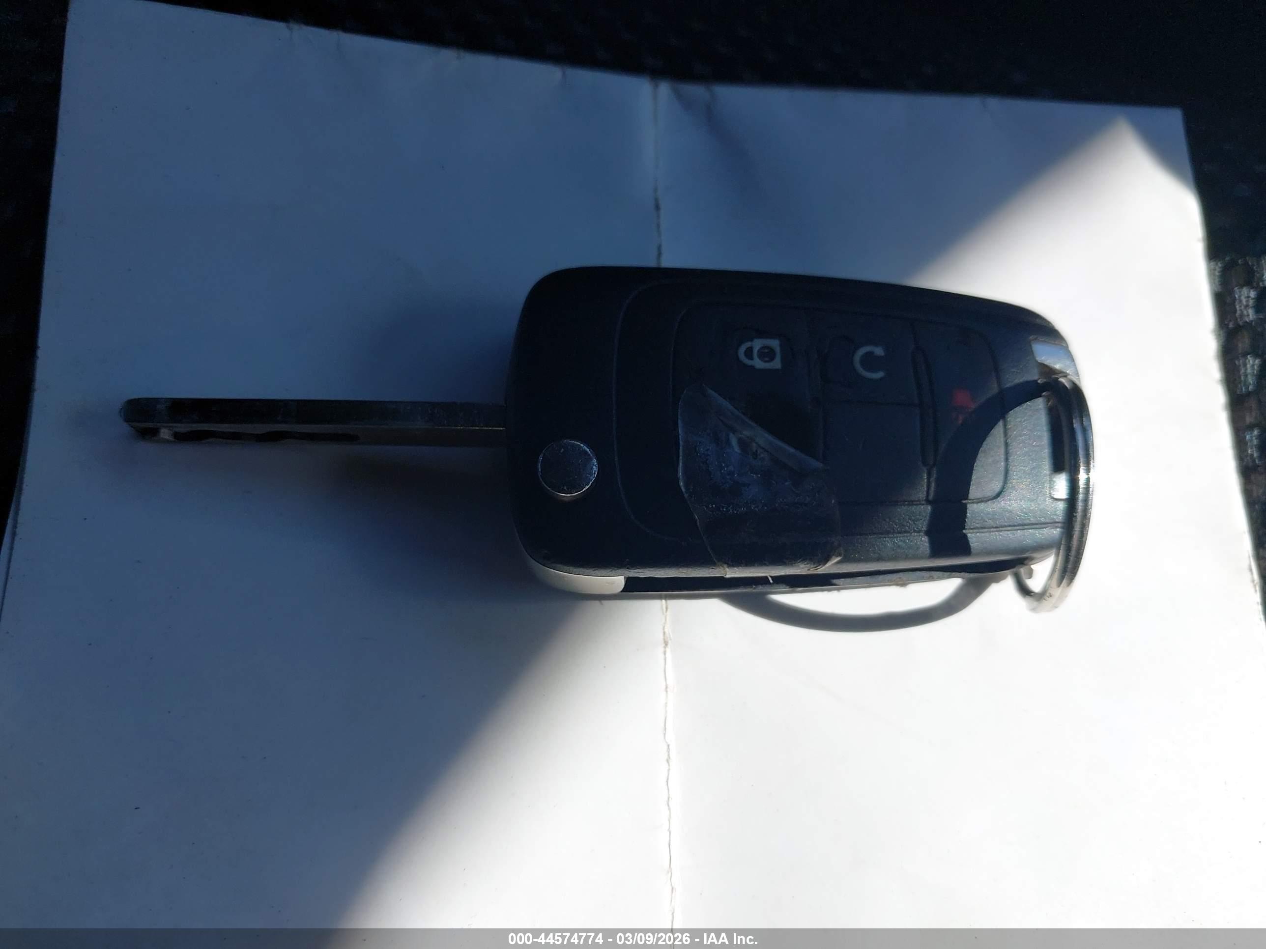 CHEVROLET EQUINOX image 11