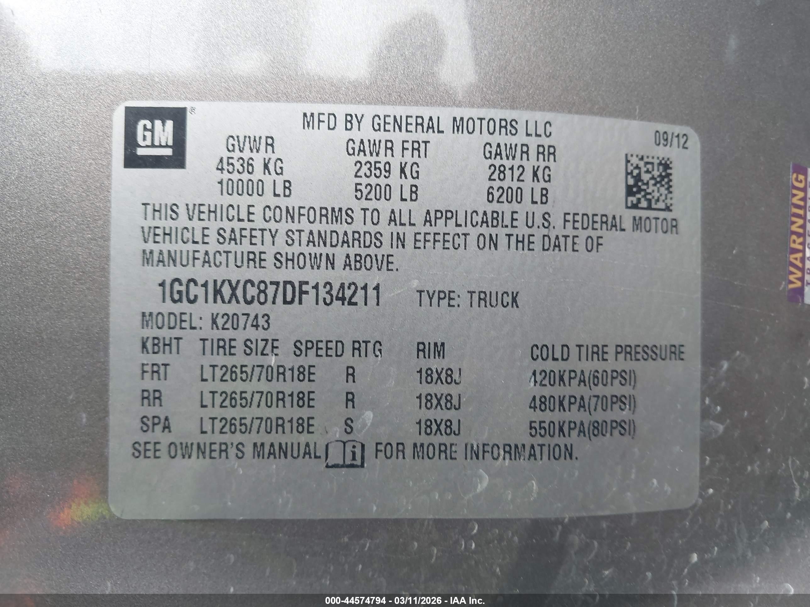 CHEVROLET SILVERADO image 9