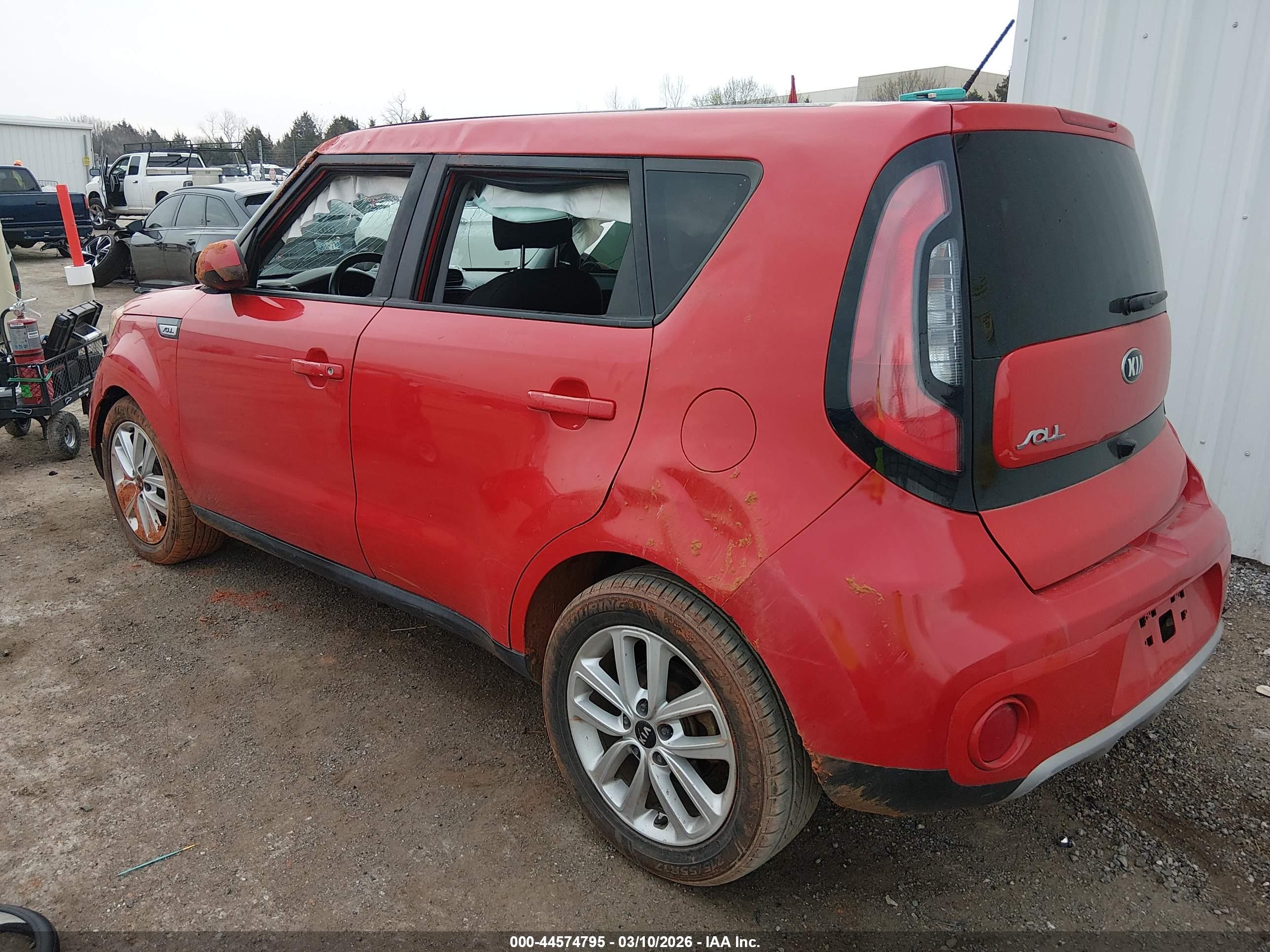 KIA SOUL image 3