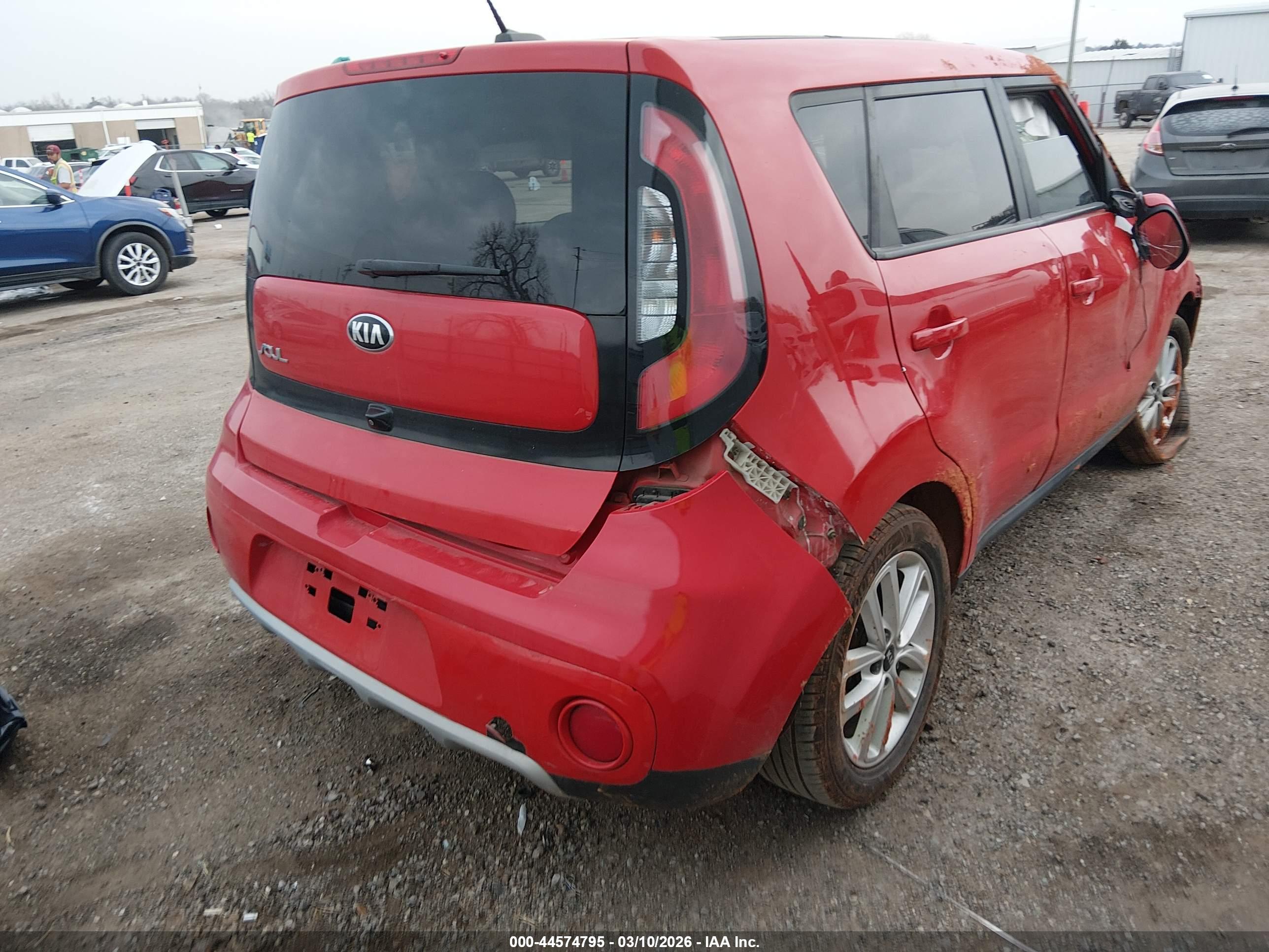 KIA SOUL image 4