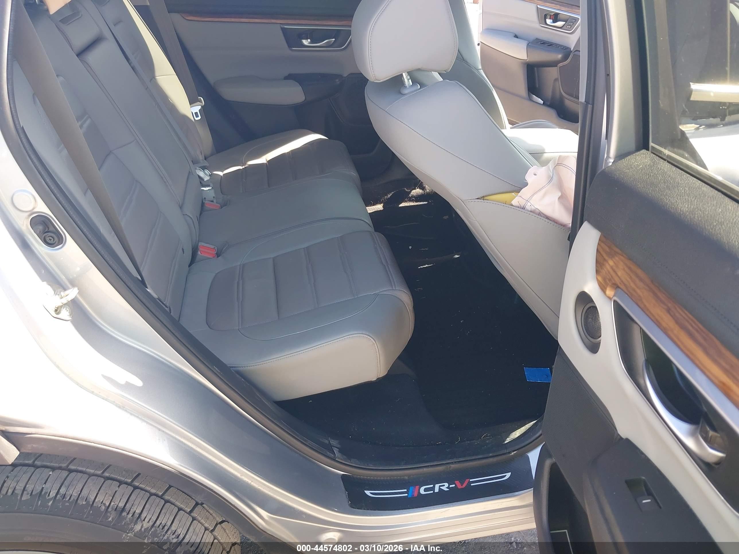 HONDA CR-V image 8
