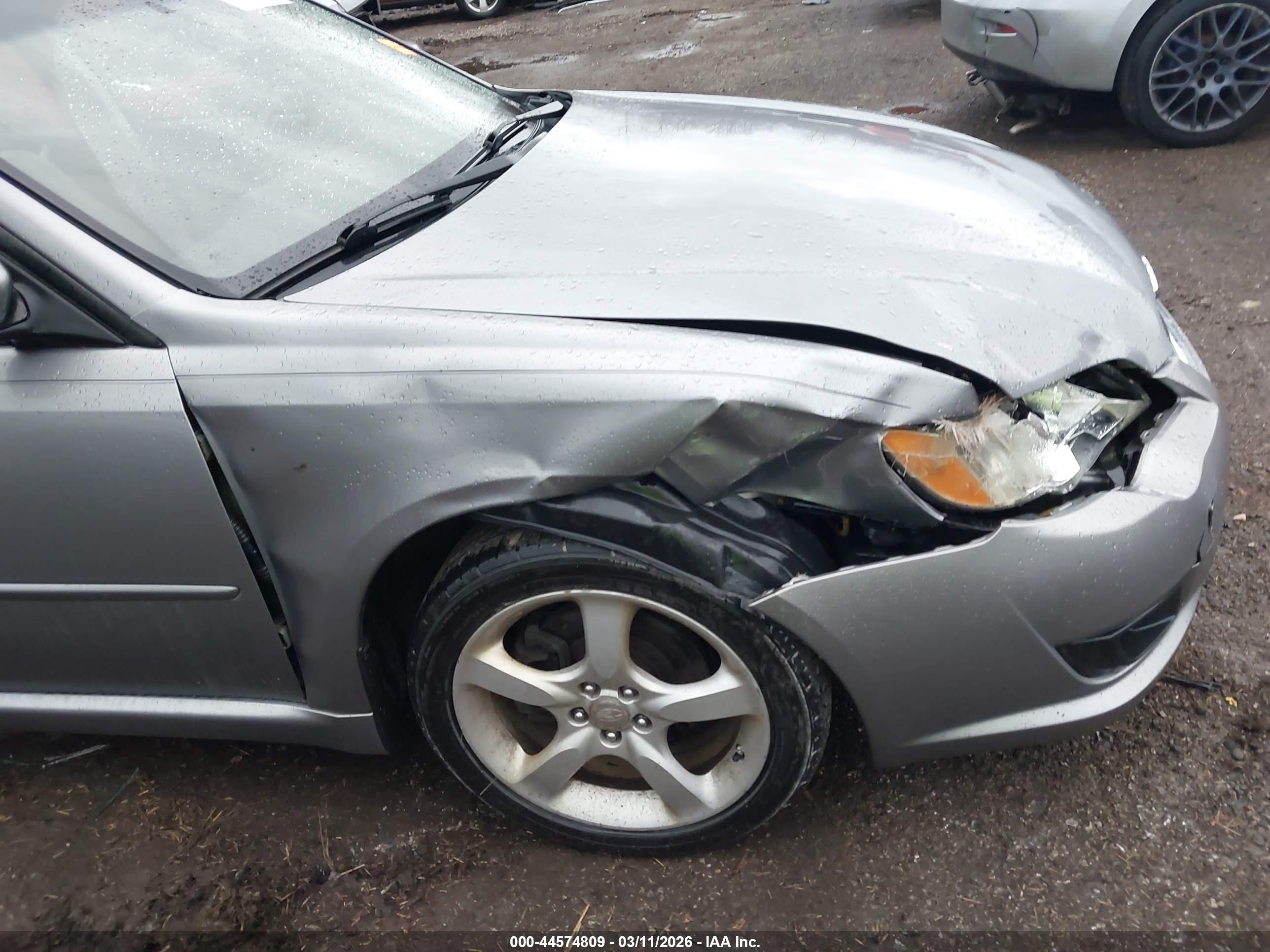 SUBARU LEGACY image 6