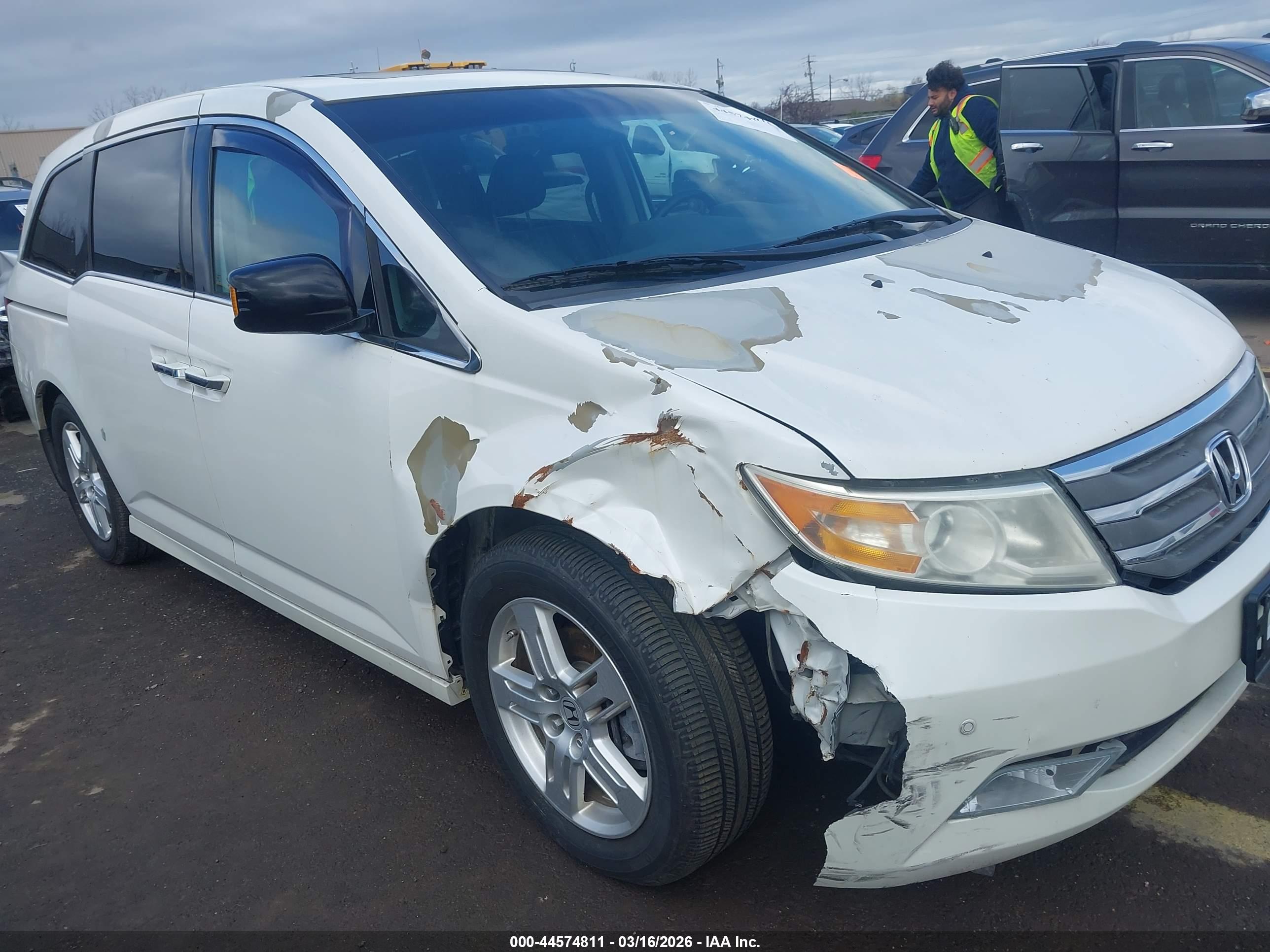 HONDA ODYSSEY image 6